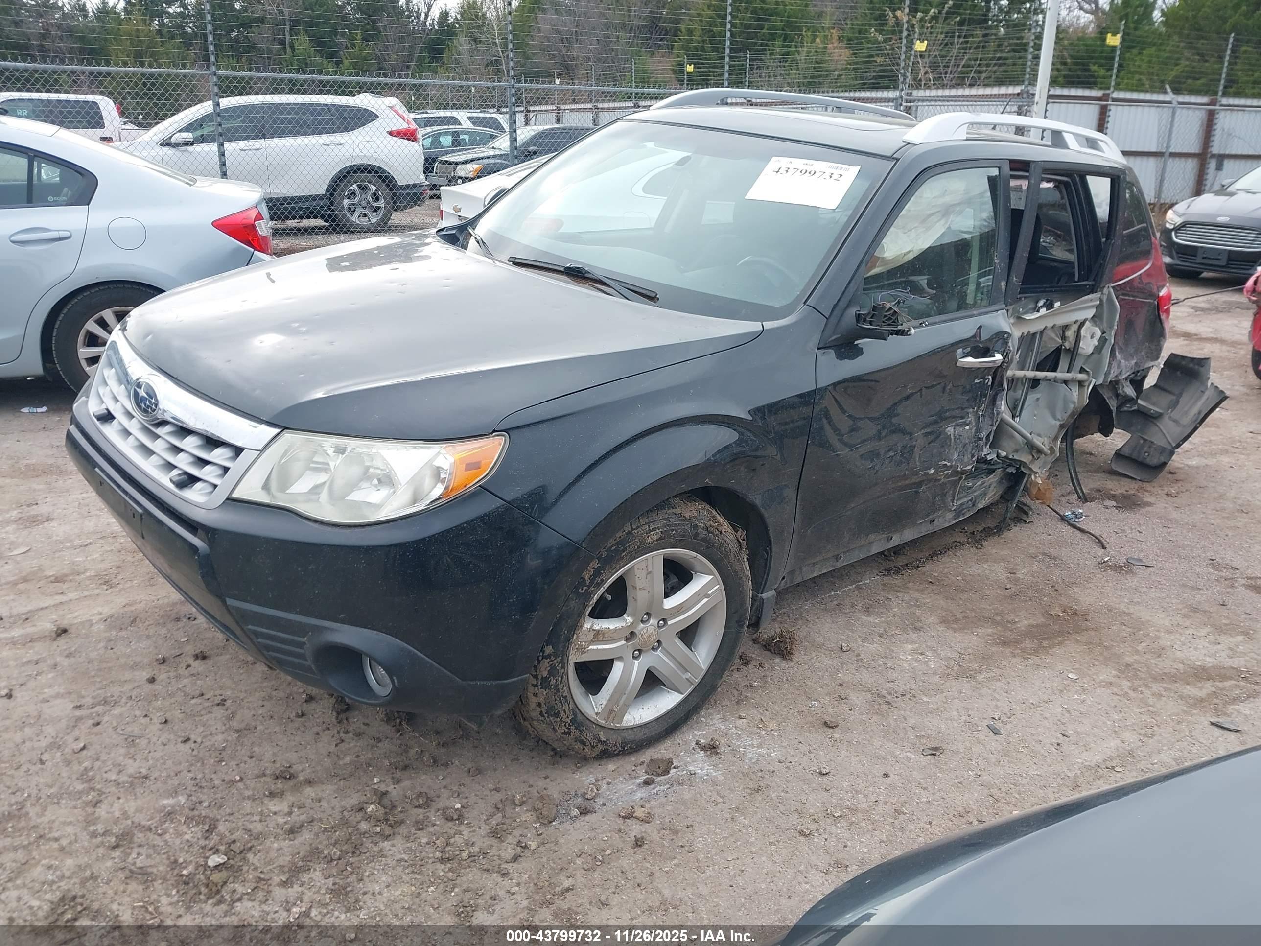 SUBARU FORESTER image 2