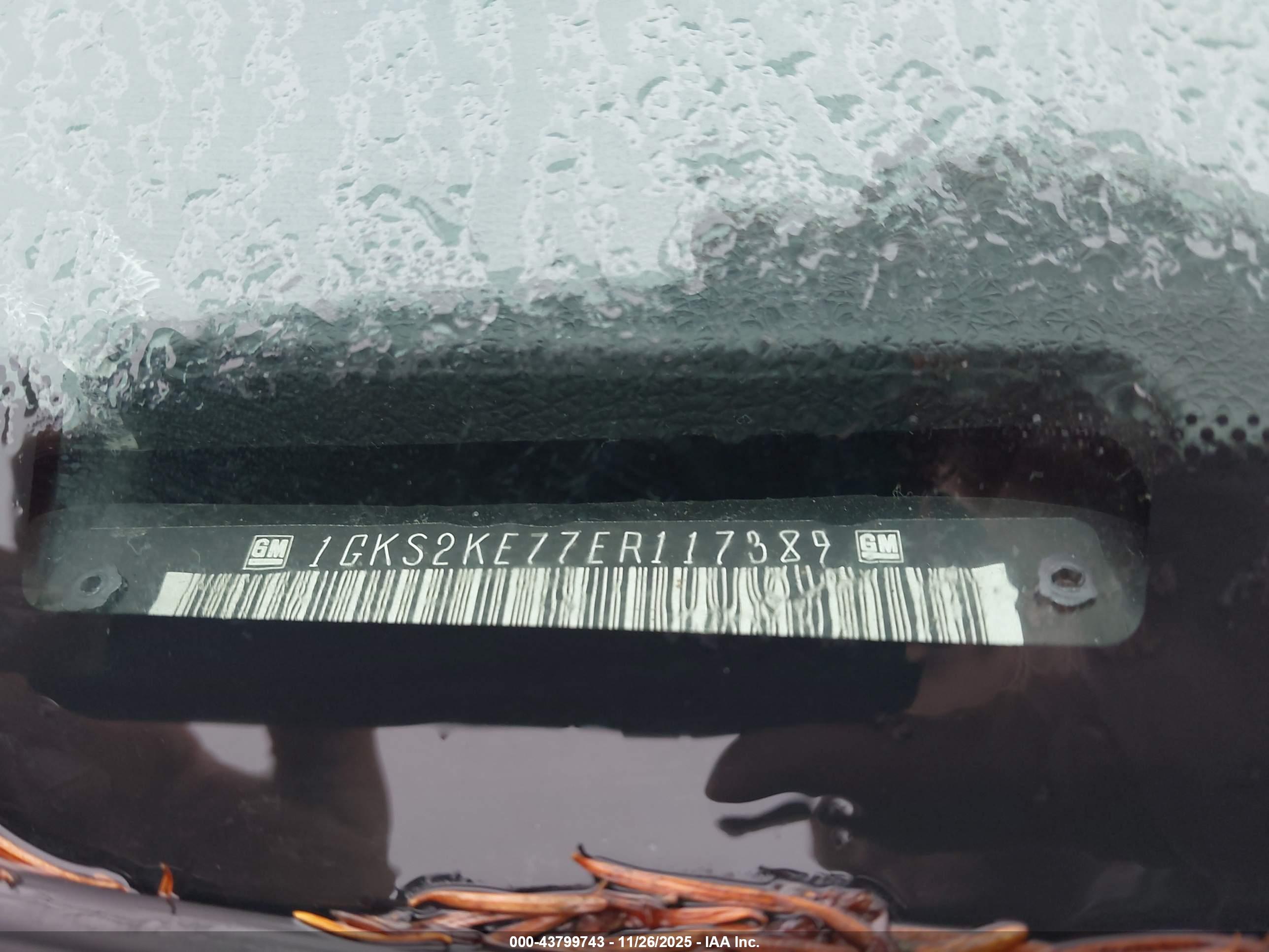 GMC YUKON image 9