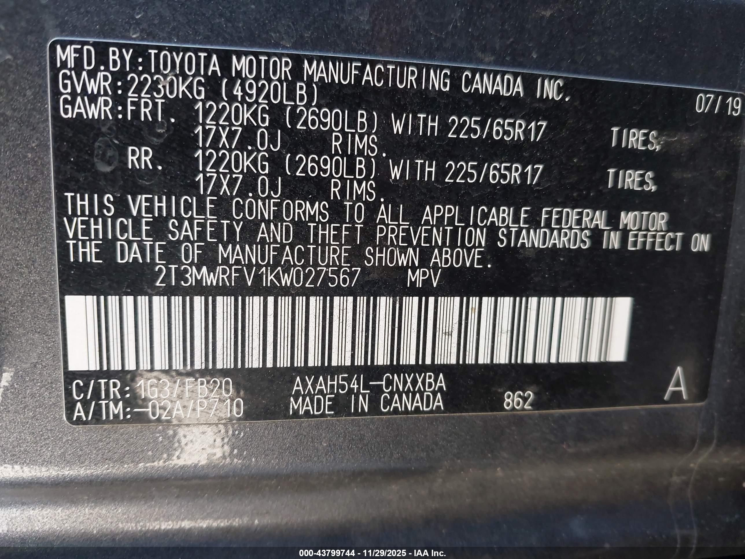 TOYOTA RAV4 image 9
