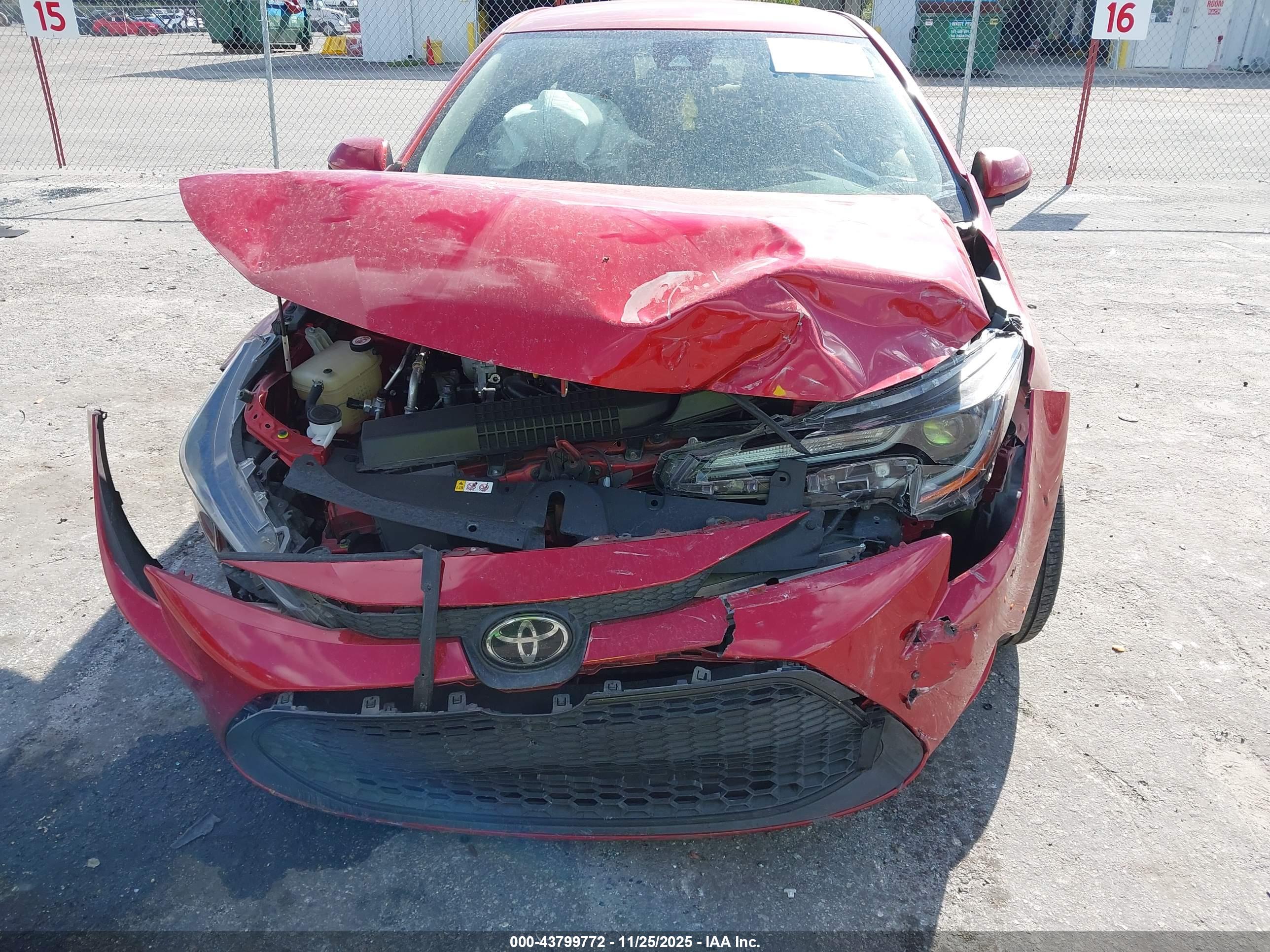 TOYOTA COROLLA image 6