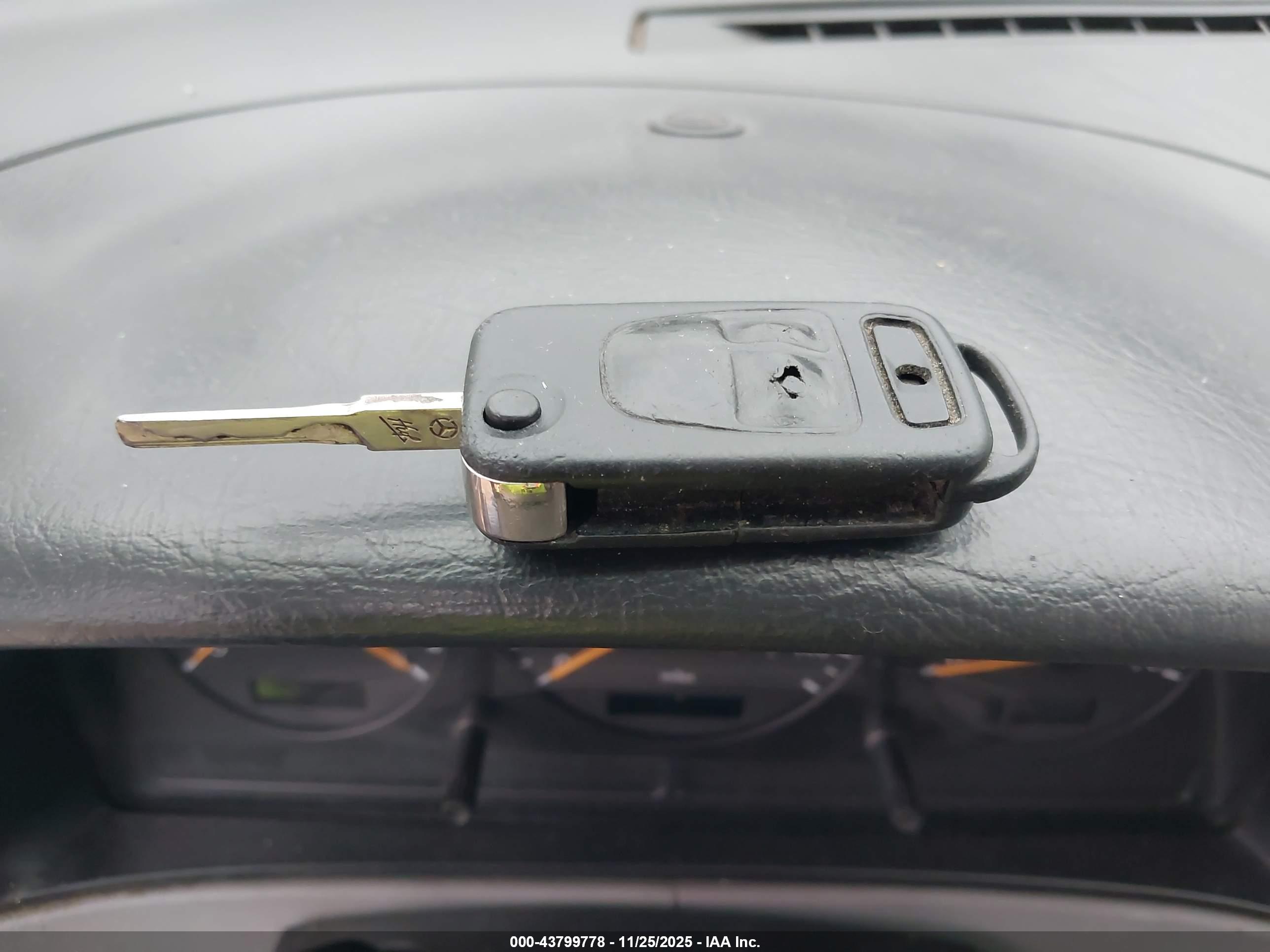 MERCEDES-BENZ ML image 11