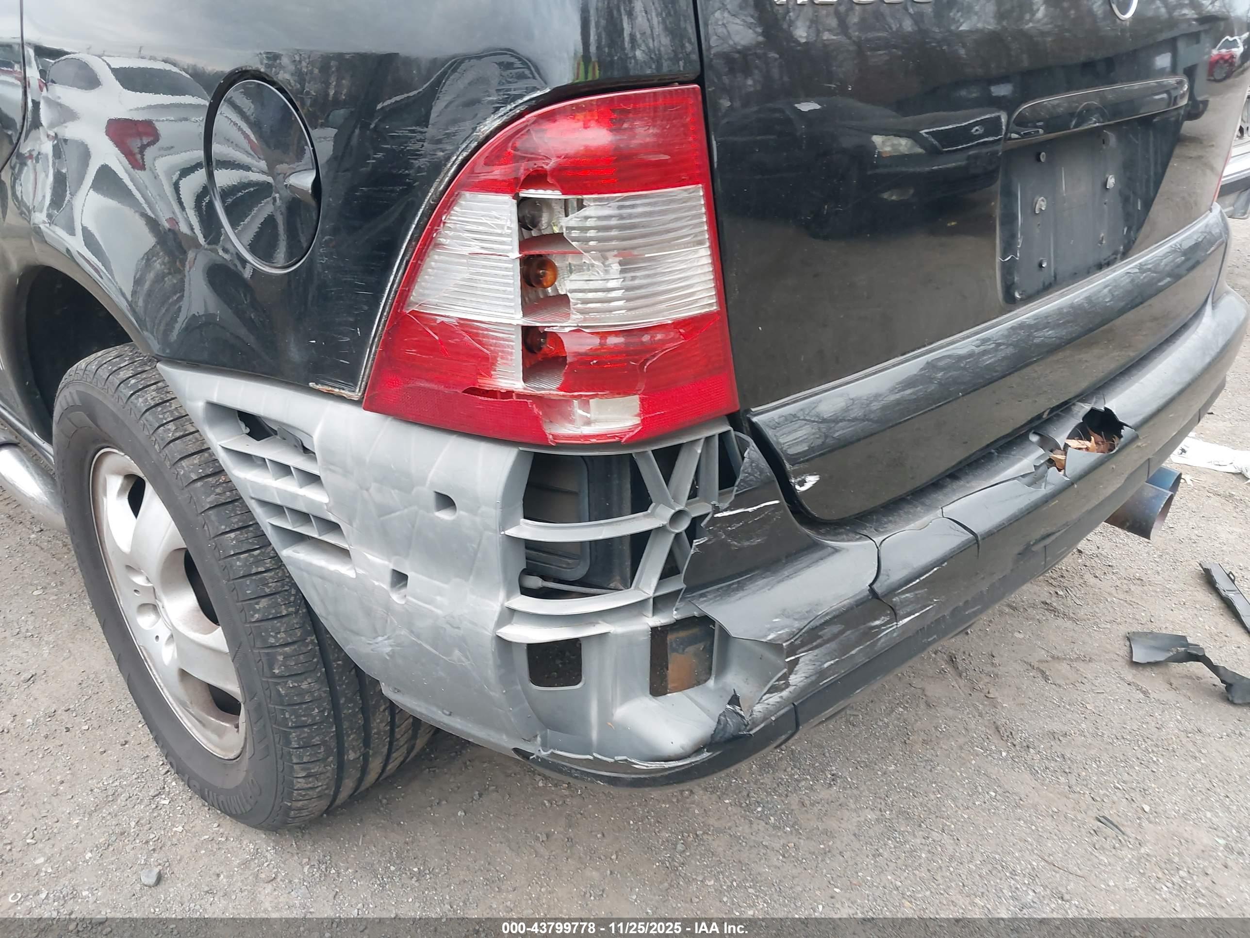 MERCEDES-BENZ ML image 6