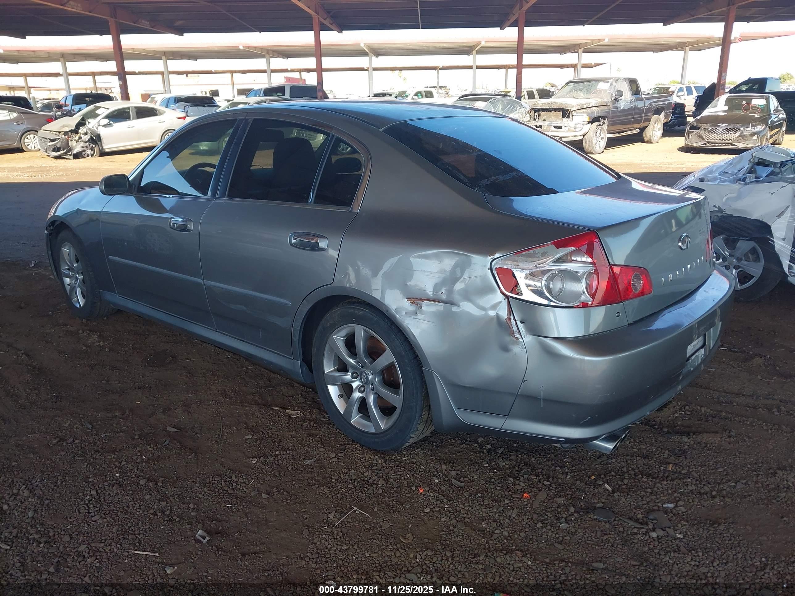 INFINITI G35 image 3