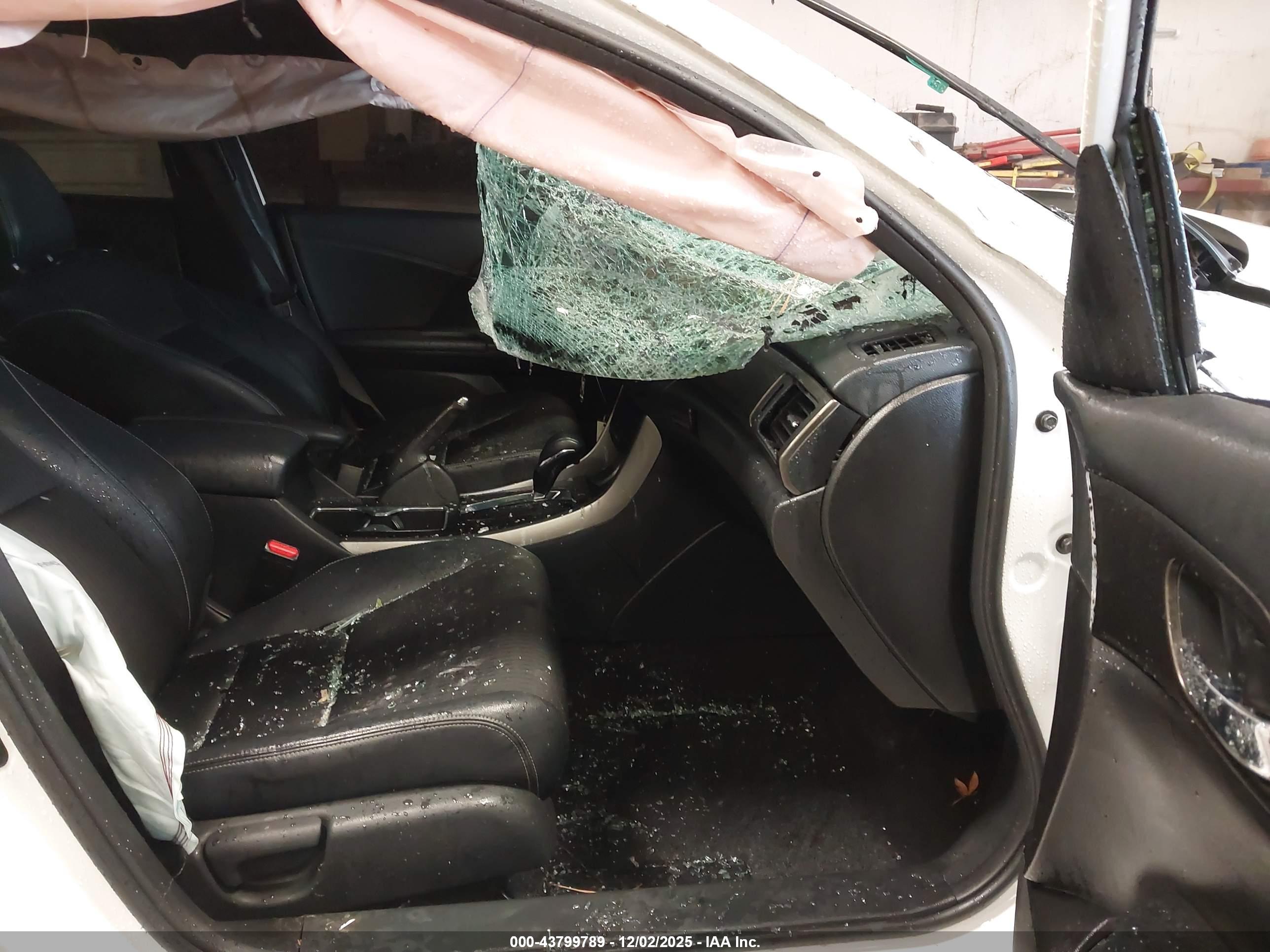HONDA ACCORD image 5