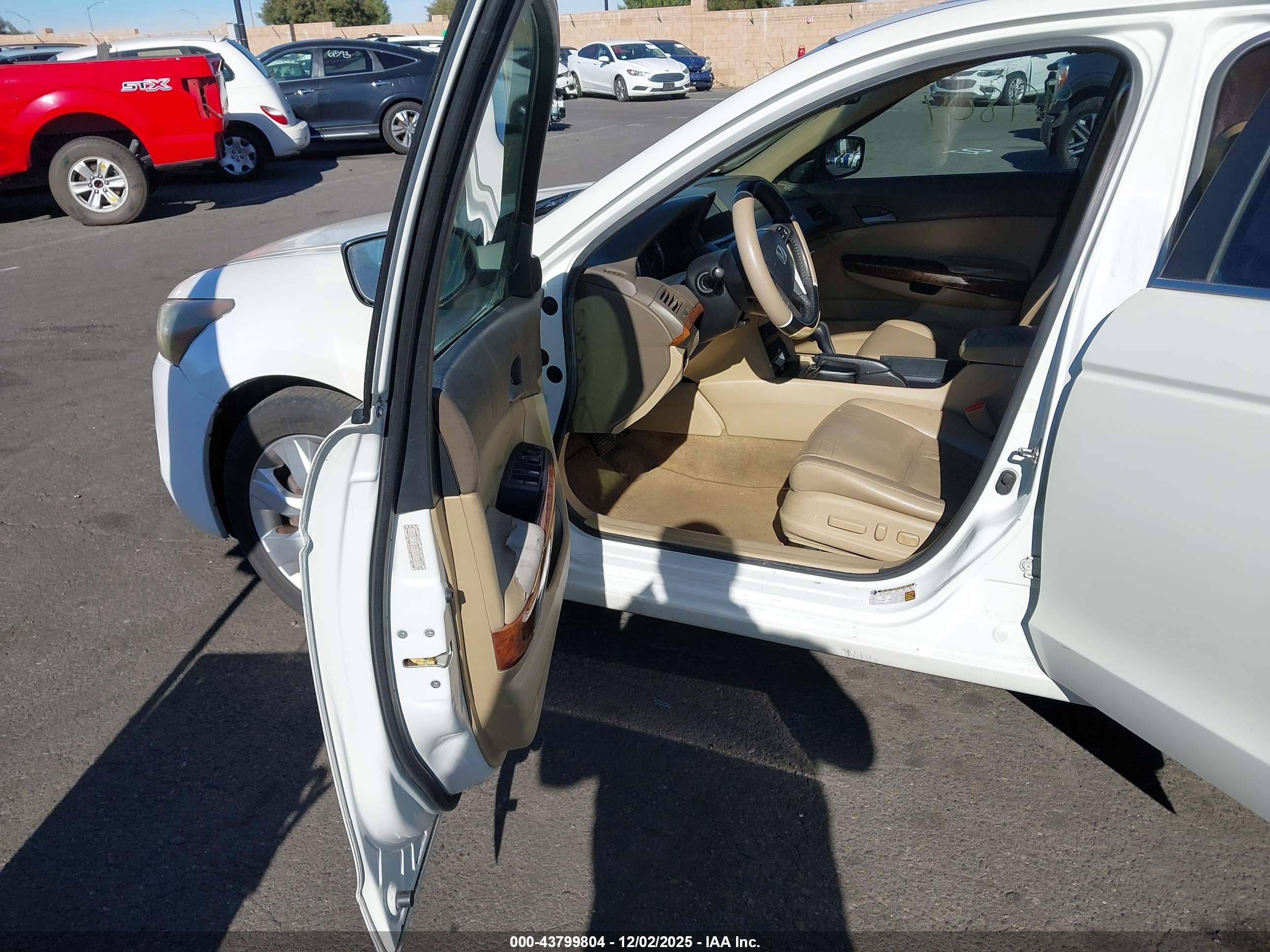HONDA ACCORD image 5