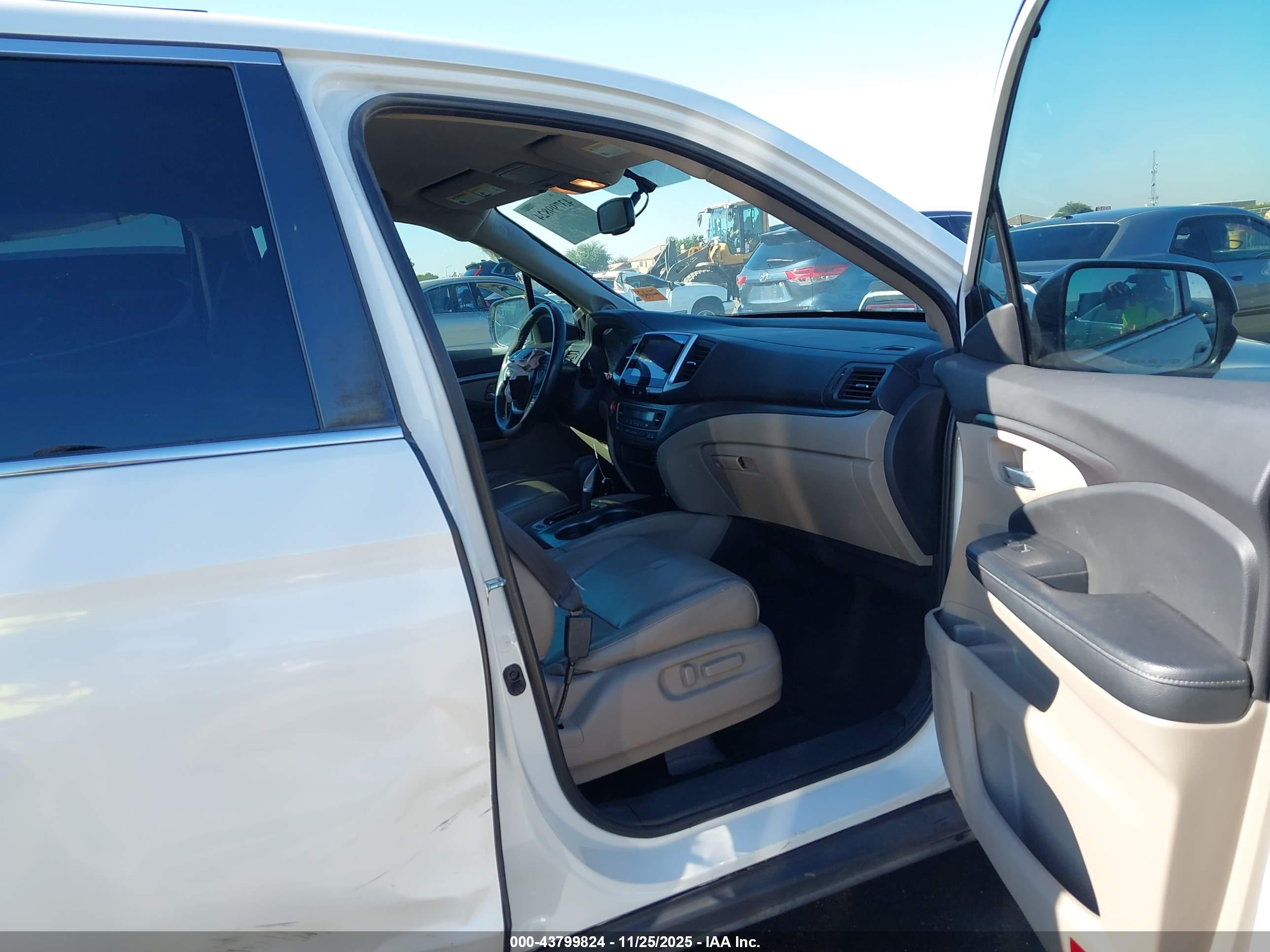 HONDA RIDGELINE image 5