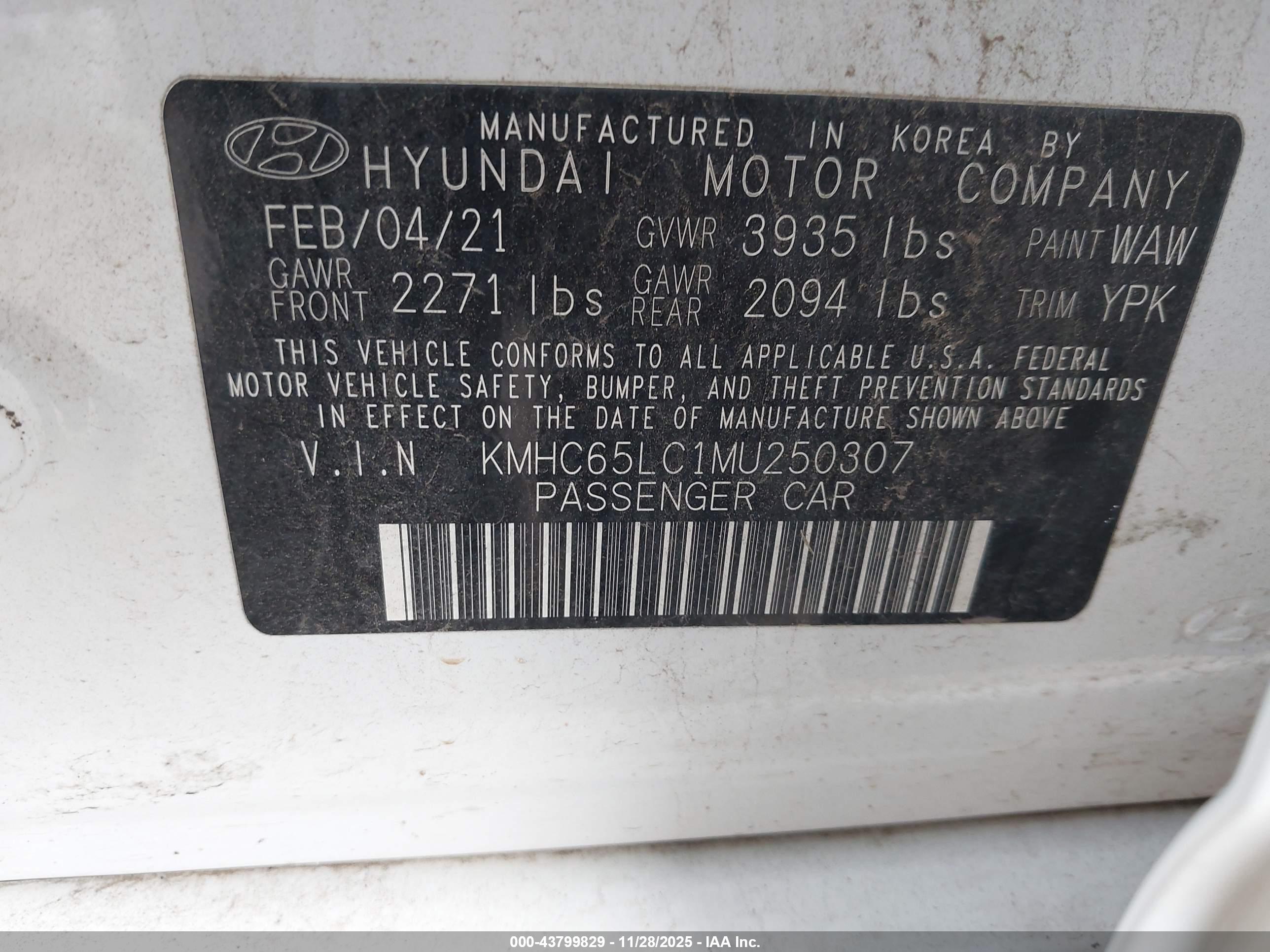 HYUNDAI IONIQ image 9