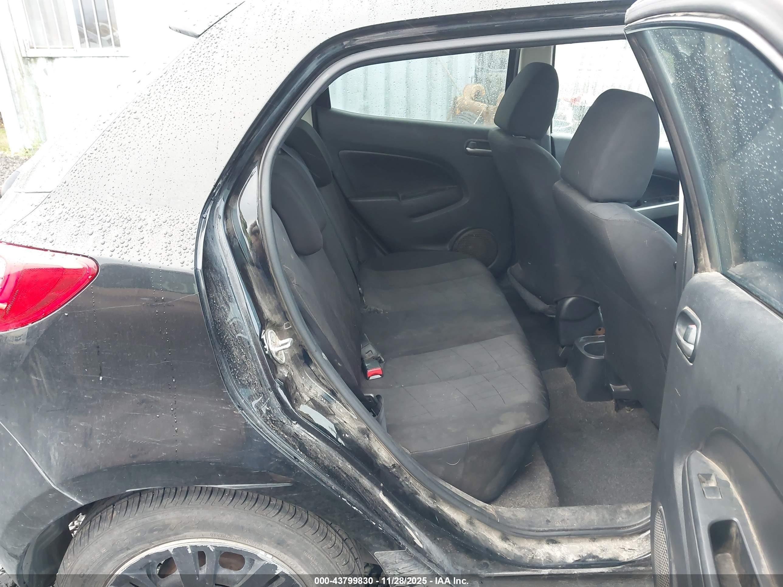MAZDA MAZDA2 image 8