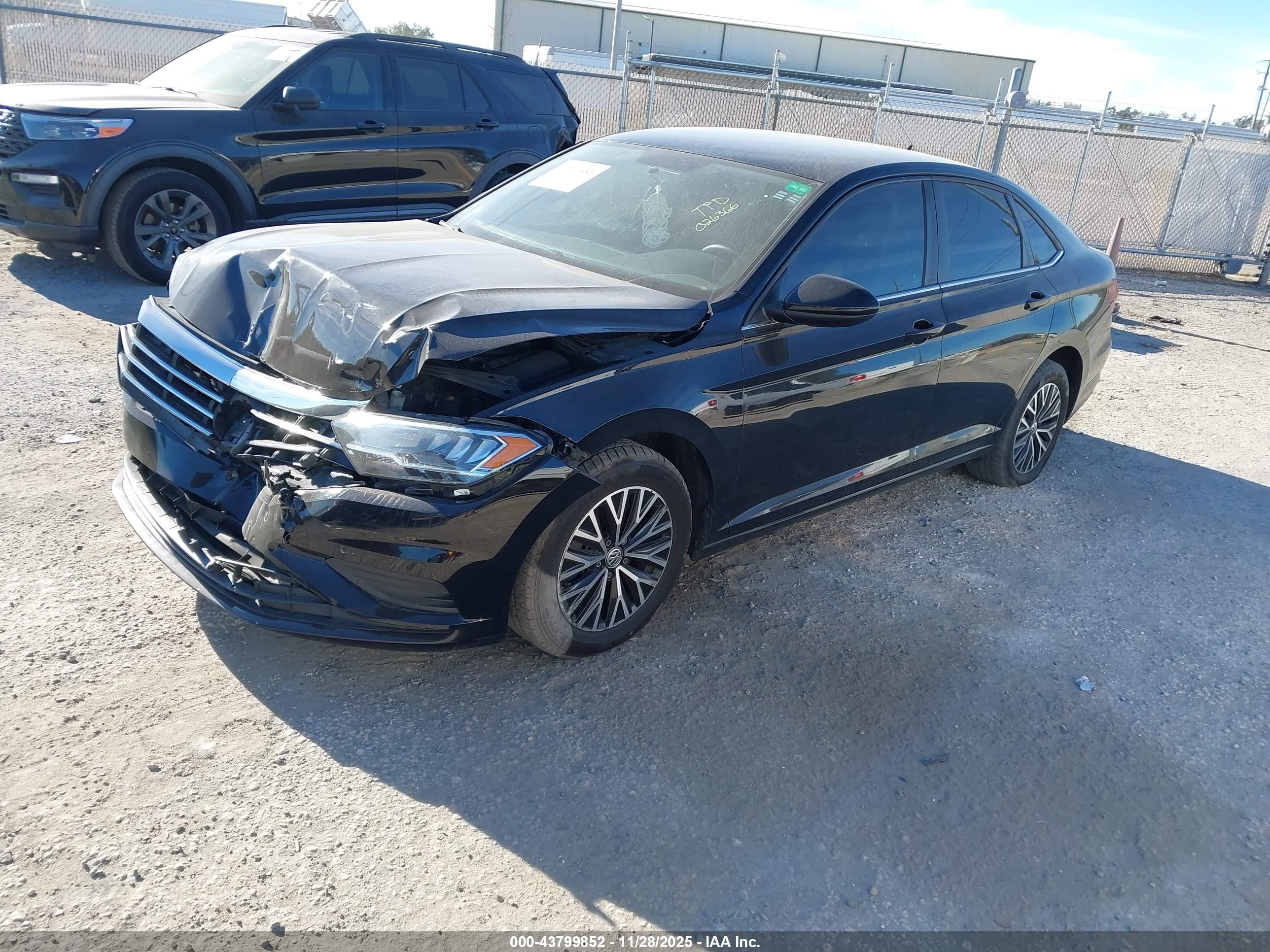 VOLKSWAGEN JETTA image 2