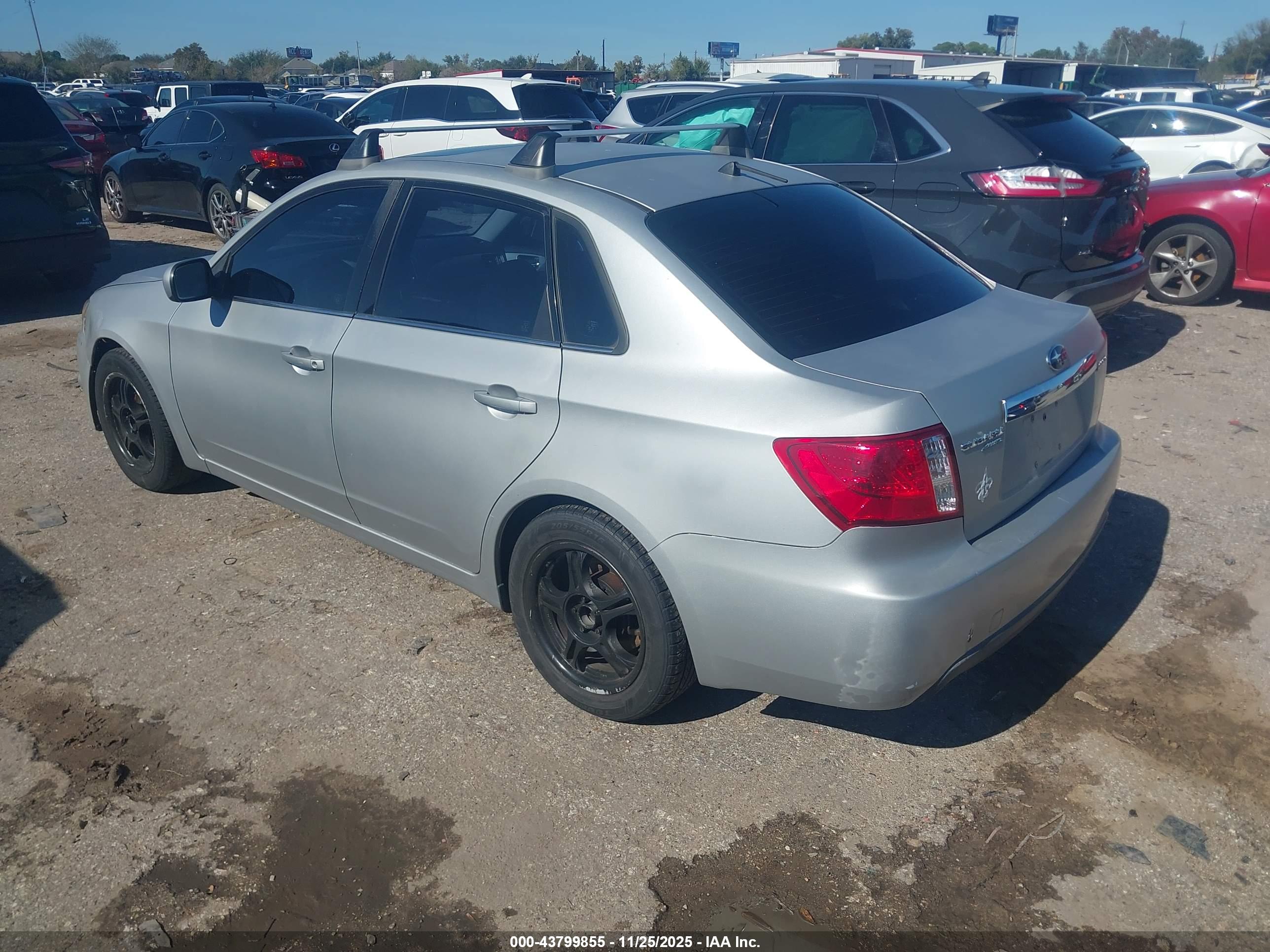 SUBARU IMPREZA image 3