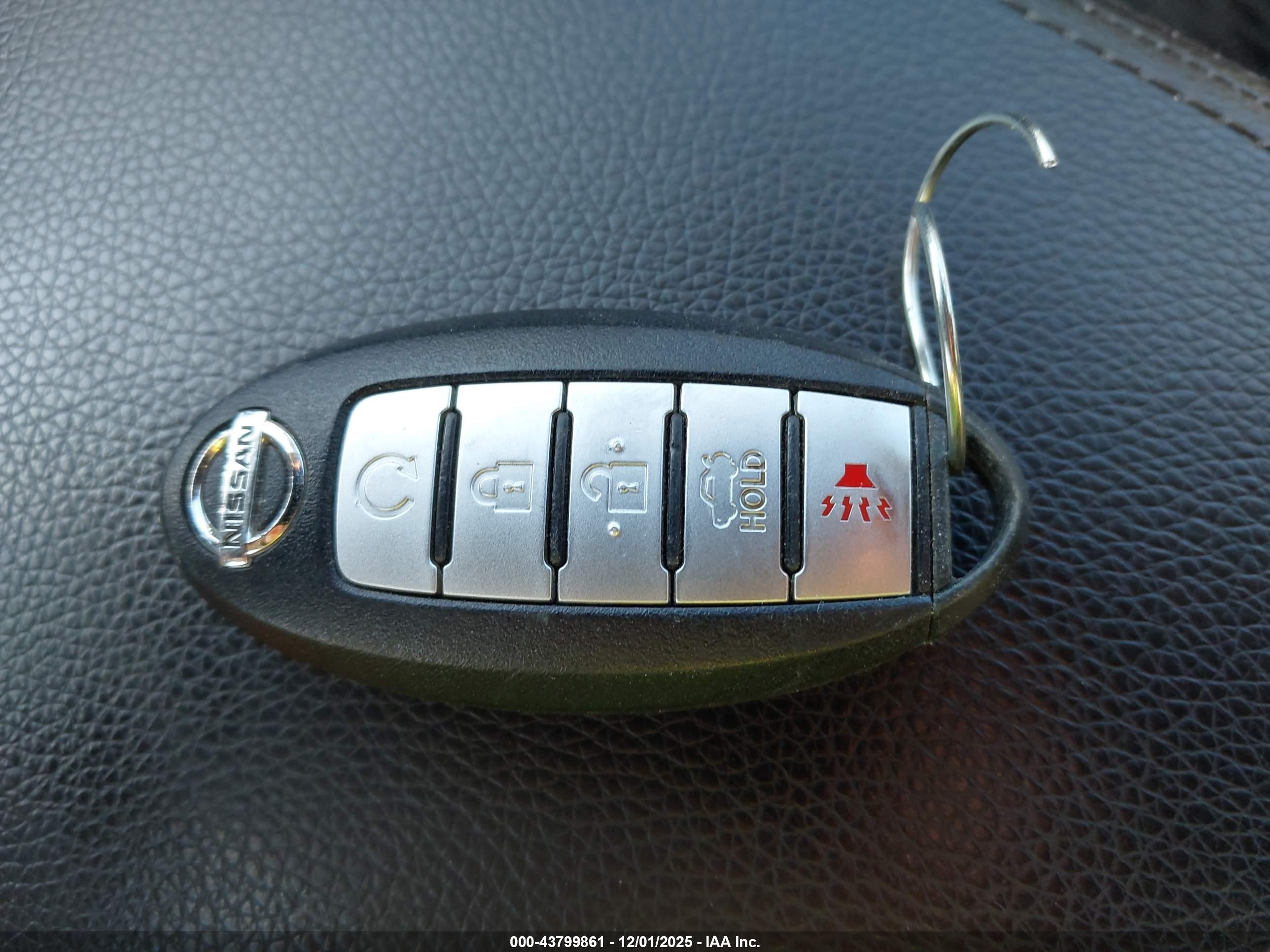 NISSAN ALTIMA image 11