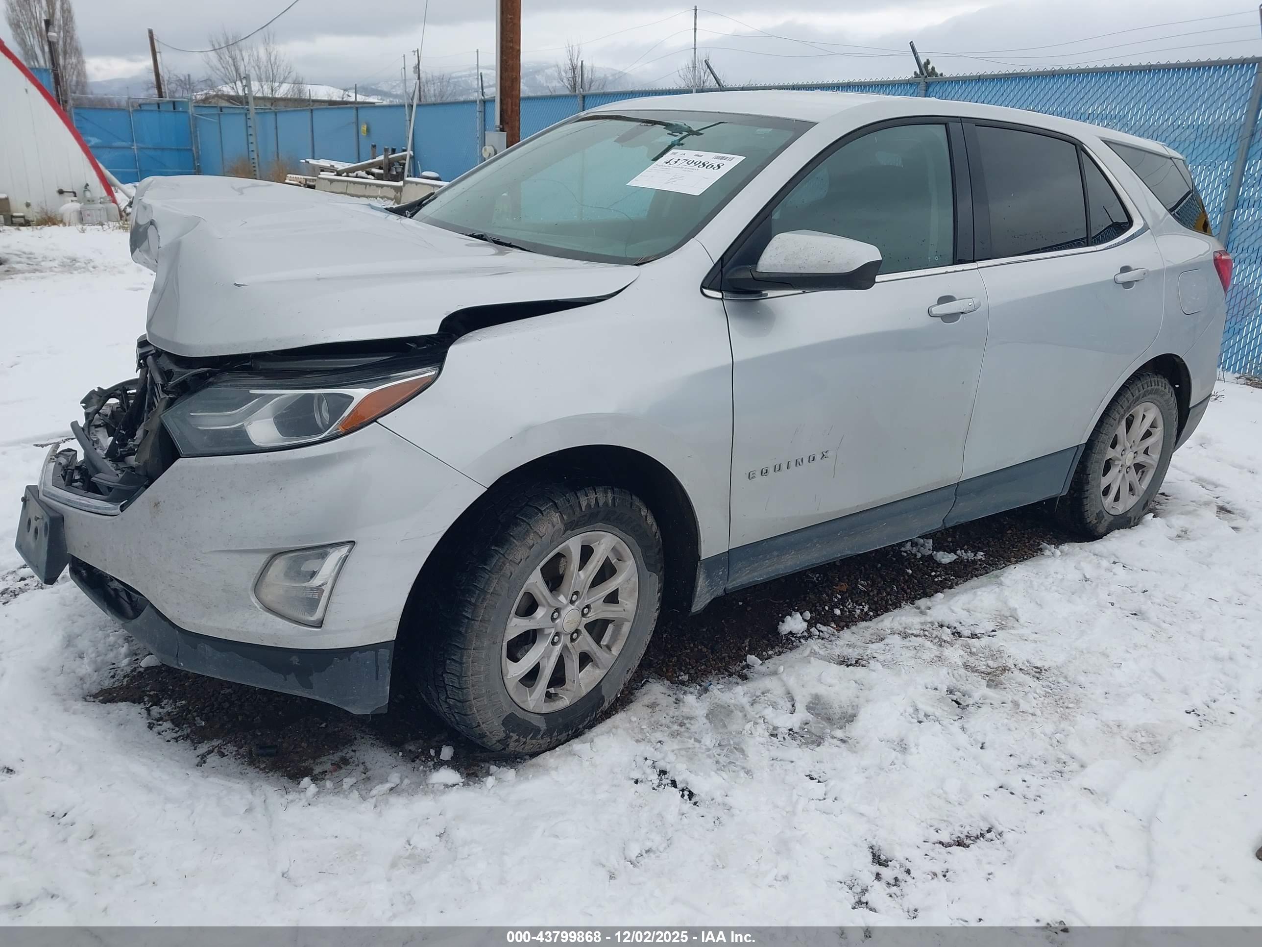 CHEVROLET EQUINOX image 2