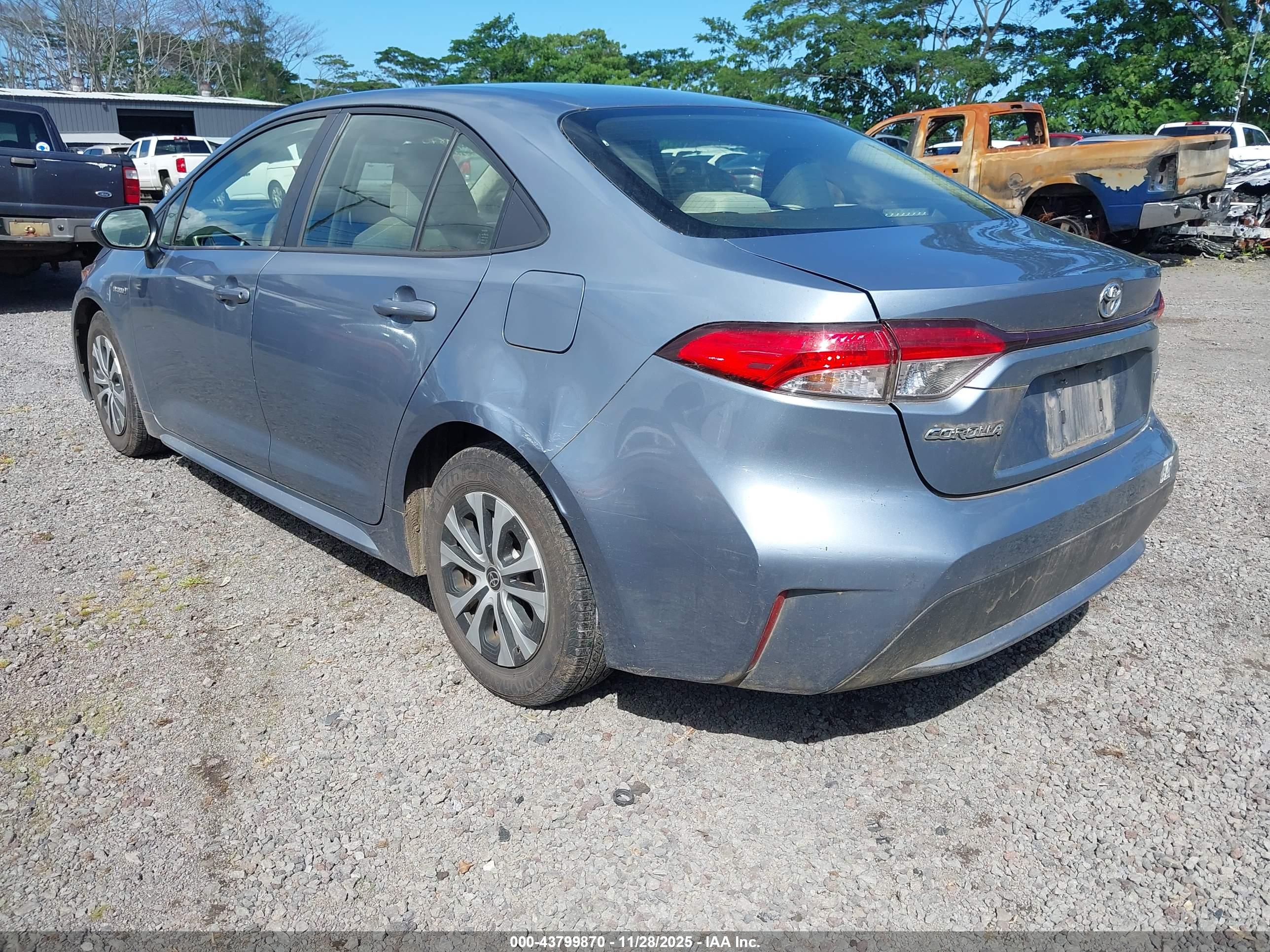 TOYOTA COROLLA image 3