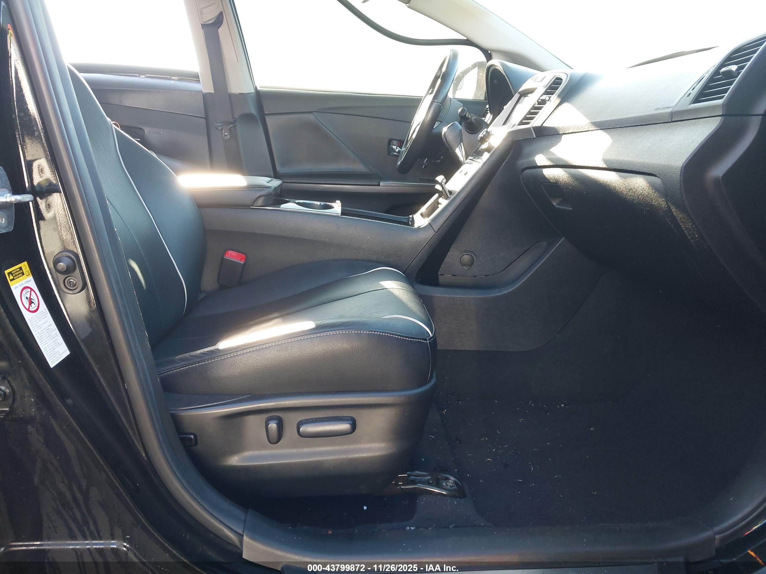 TOYOTA VENZA image 5