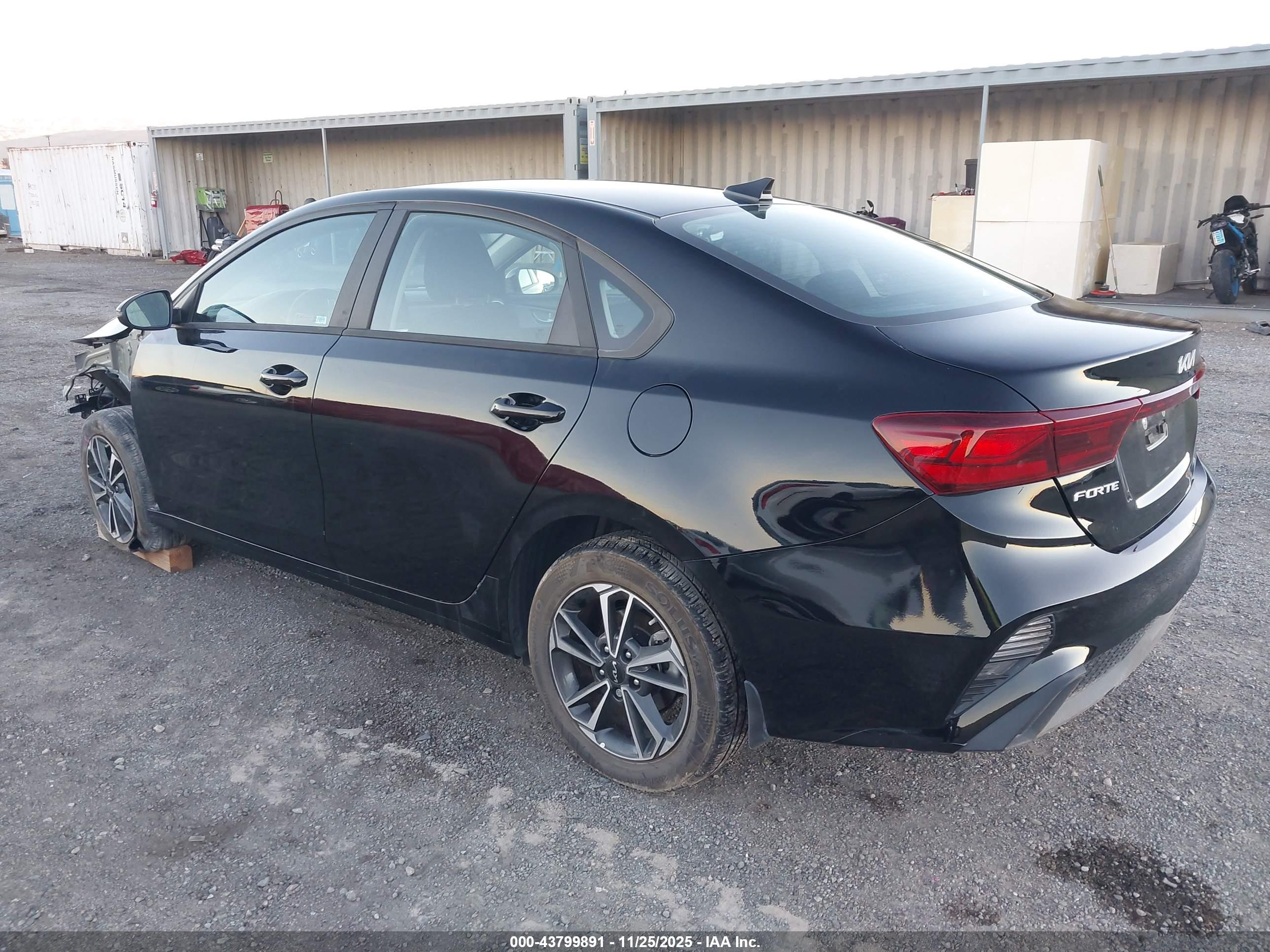 KIA FORTE image 3