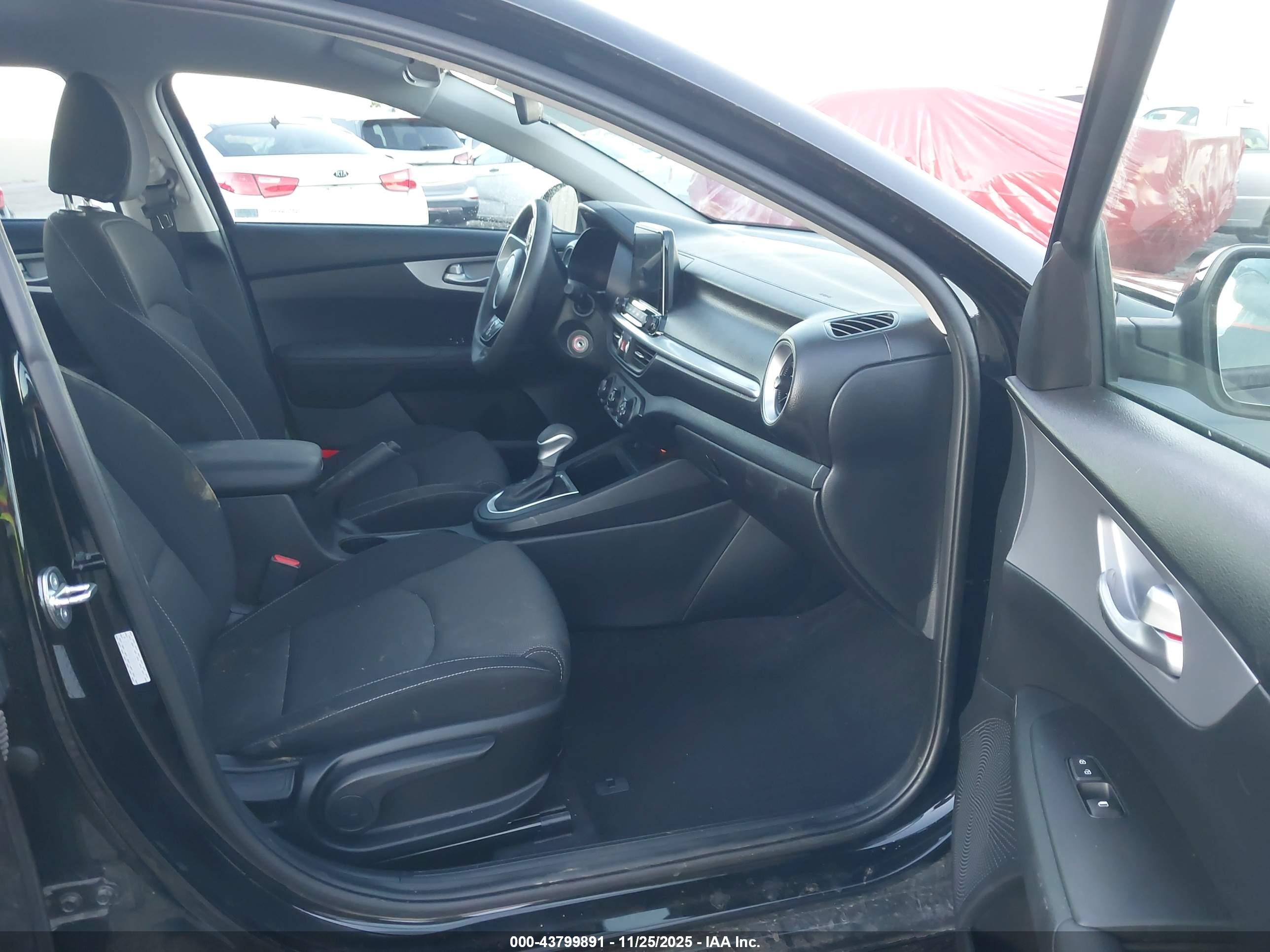 KIA FORTE image 5