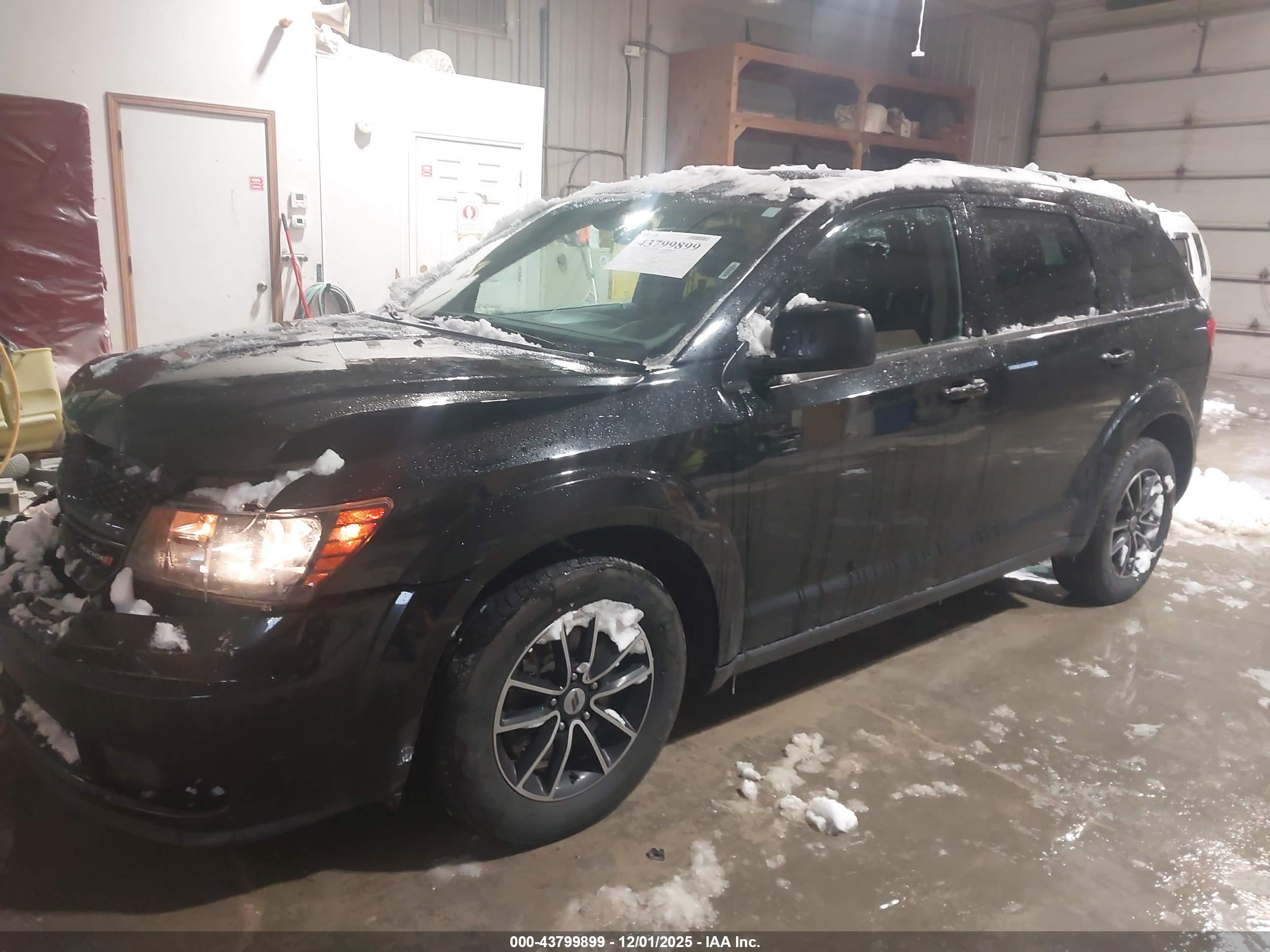 DODGE JOURNEY image 2