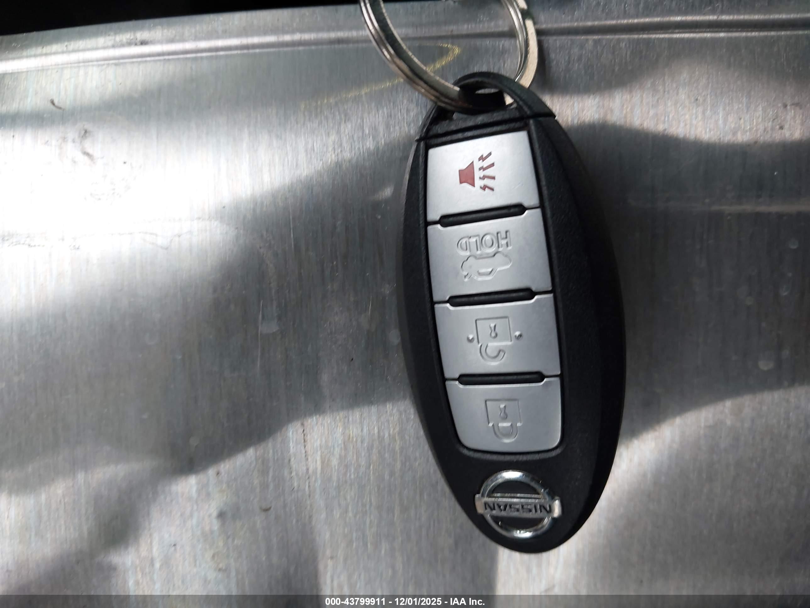 NISSAN ALTIMA image 11