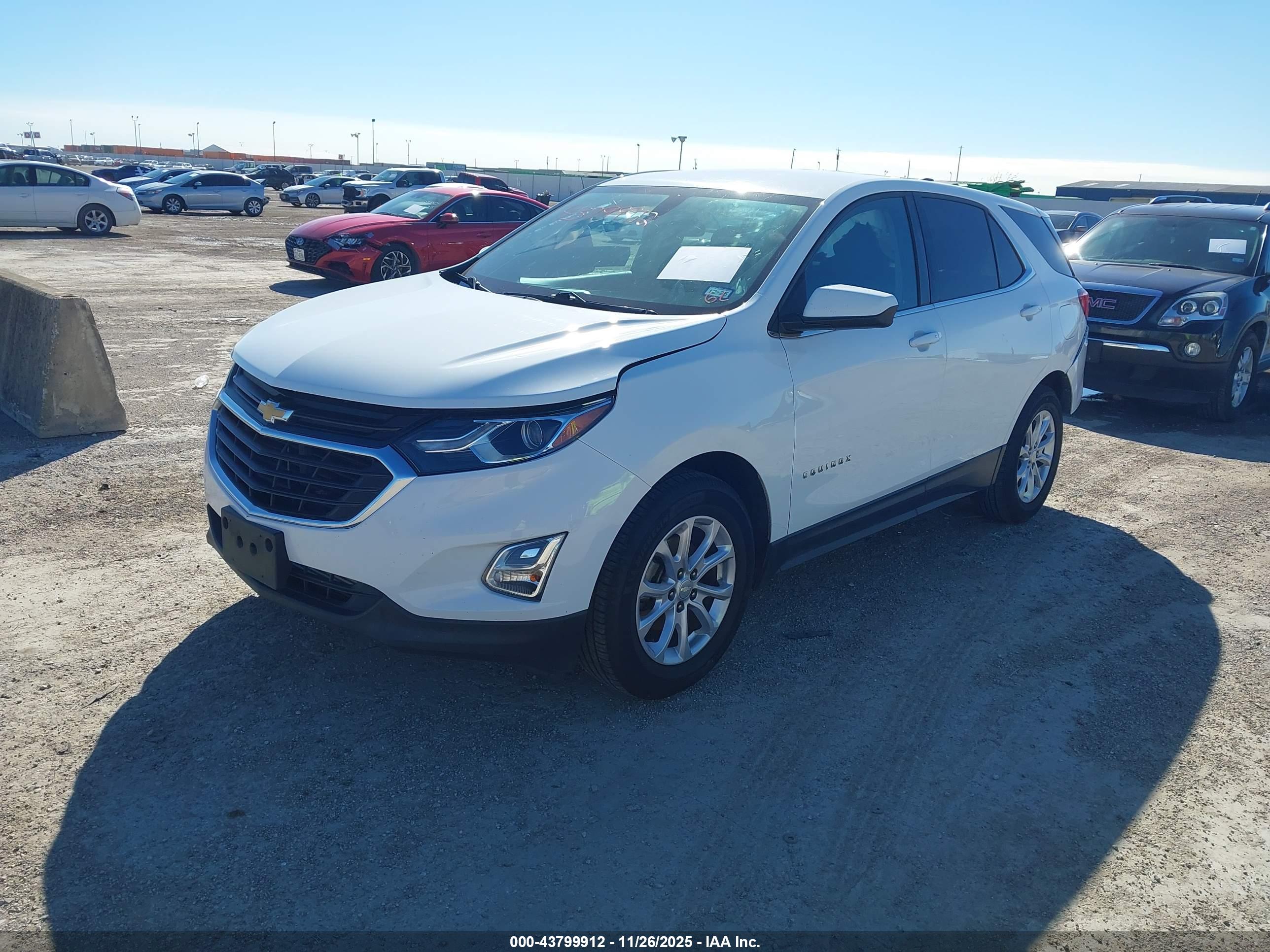 CHEVROLET EQUINOX image 2