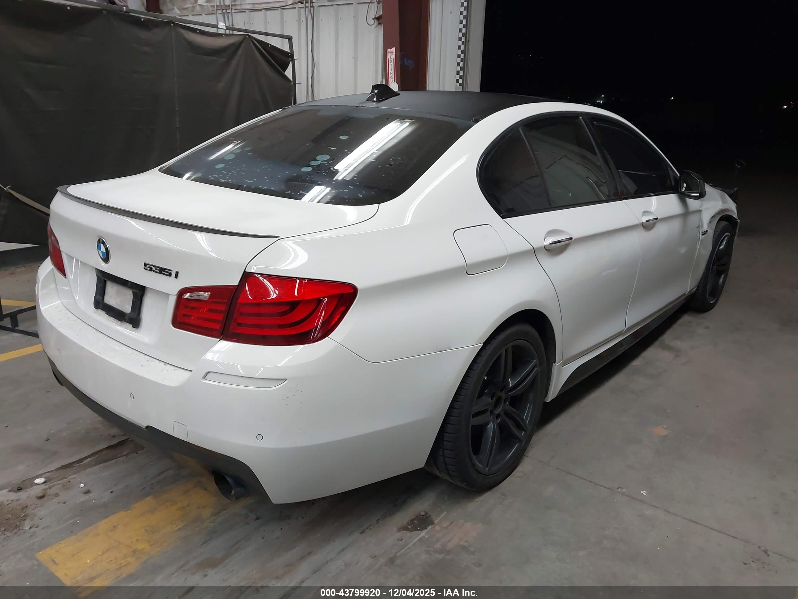 BMW 535I image 4