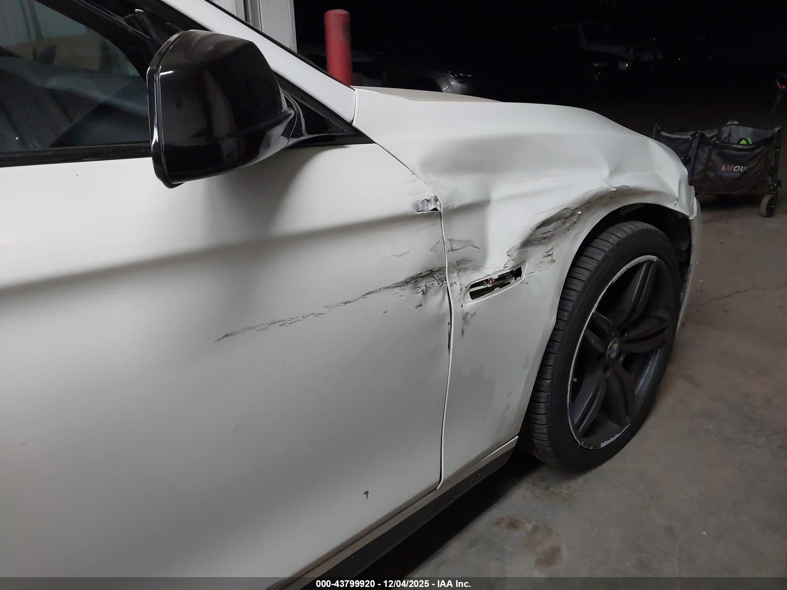 BMW 535I image 6