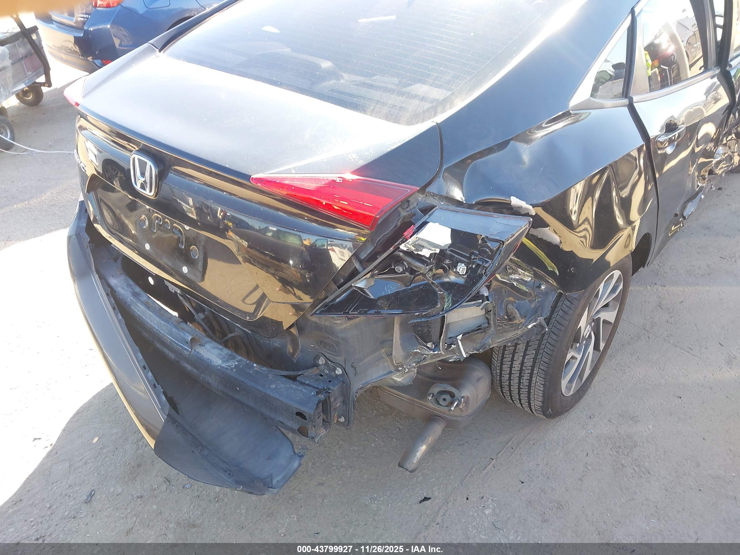 HONDA CIVIC image 6