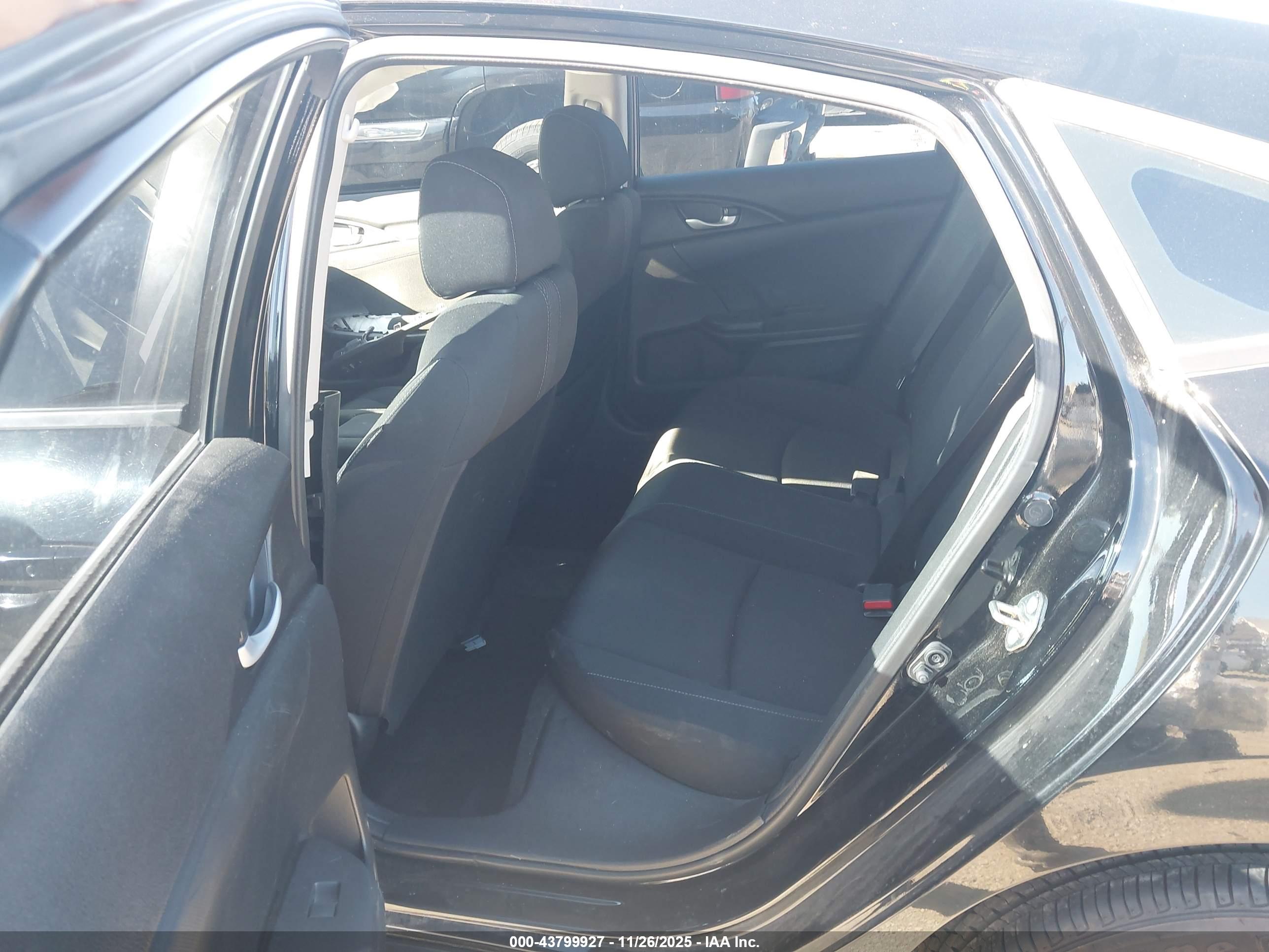 HONDA CIVIC image 8