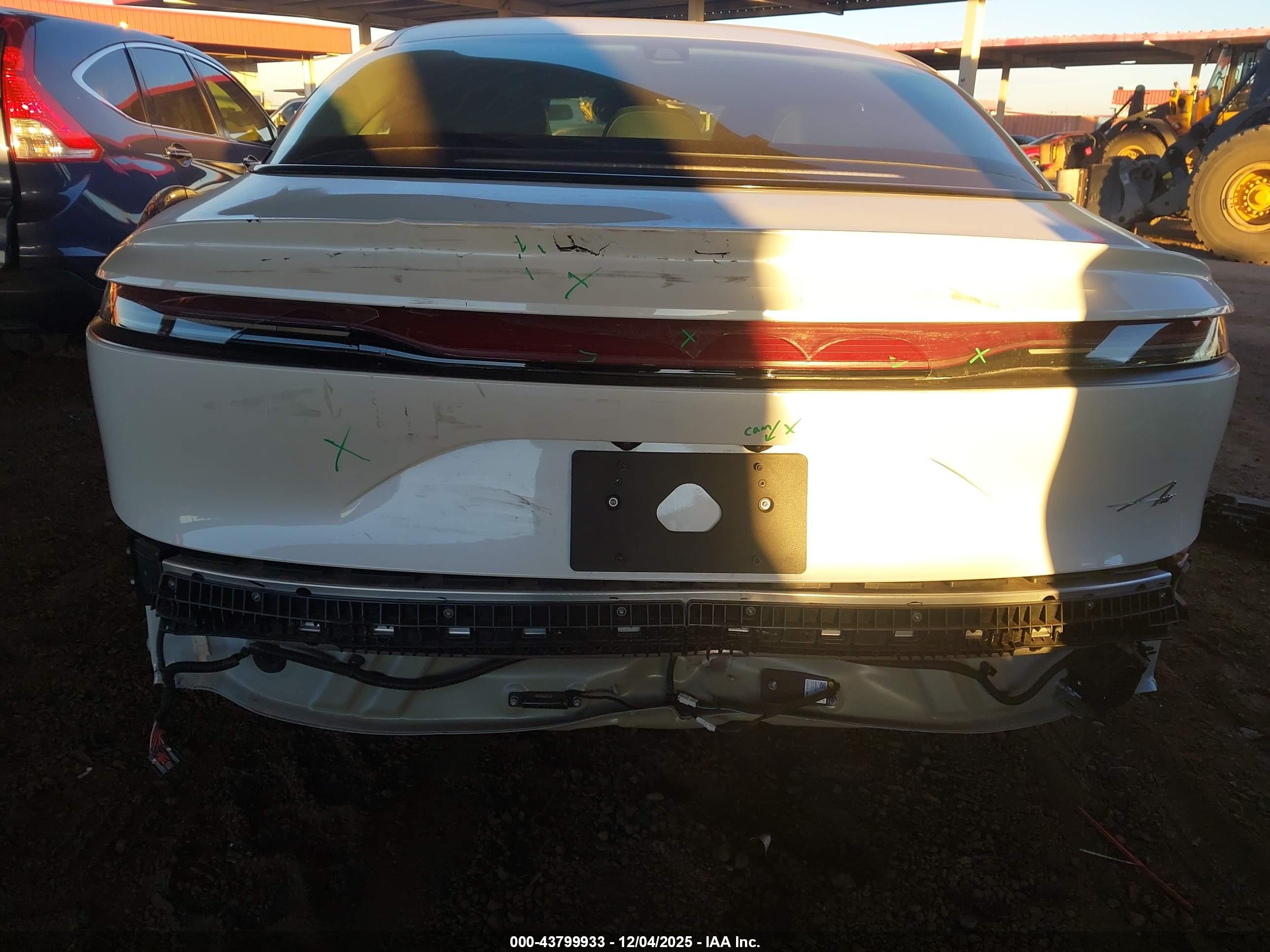 LUCID AIR image 6