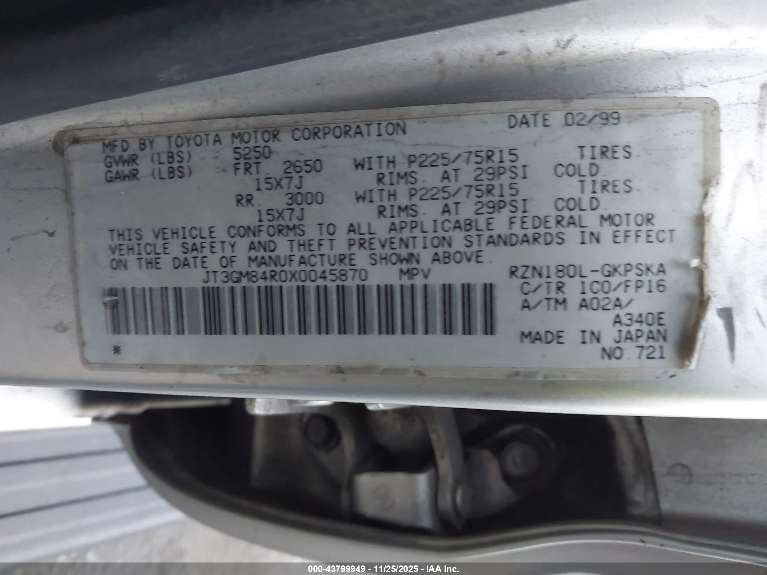 TOYOTA 4RUNNER image 9