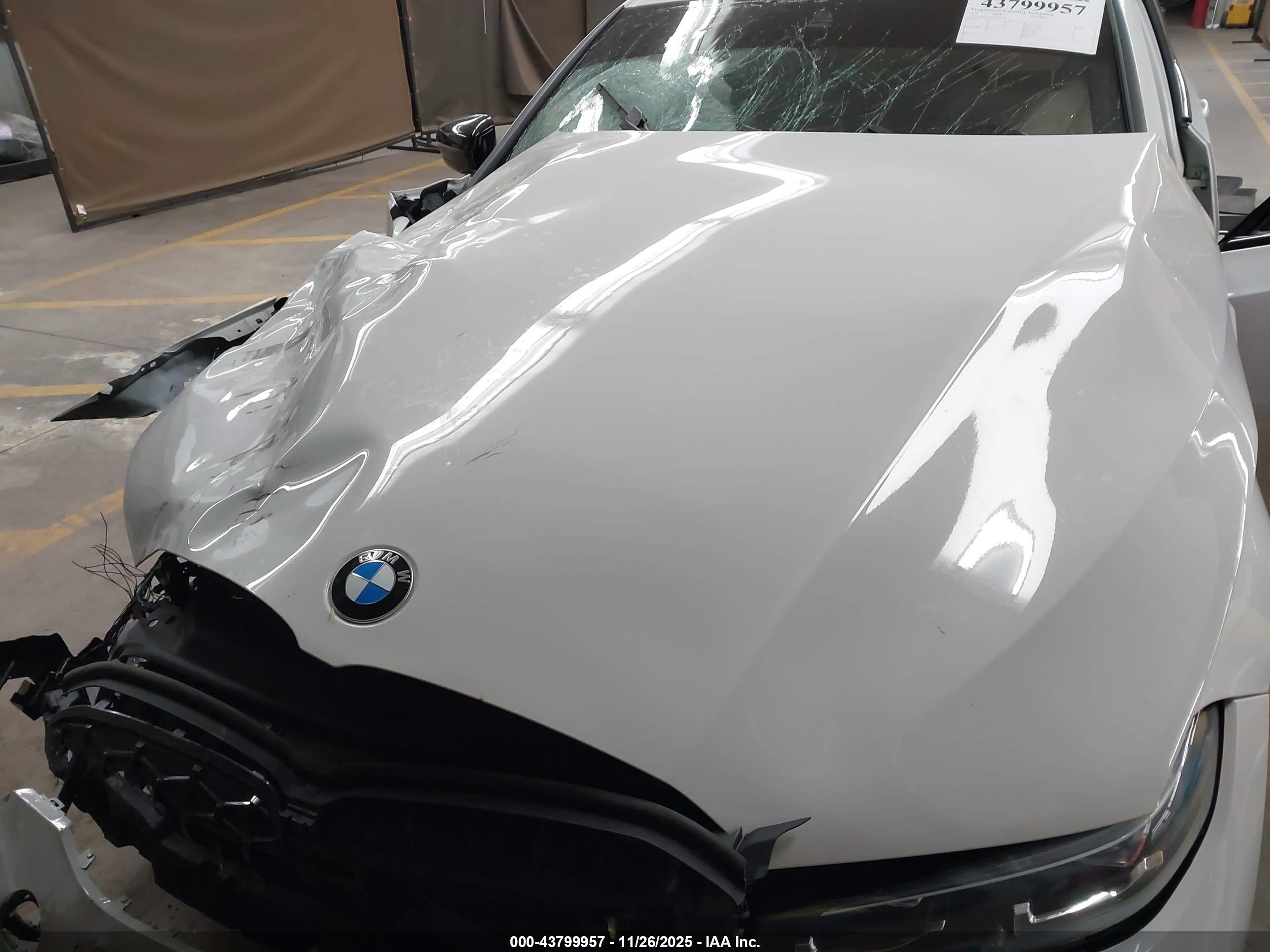 BMW 3 image 10