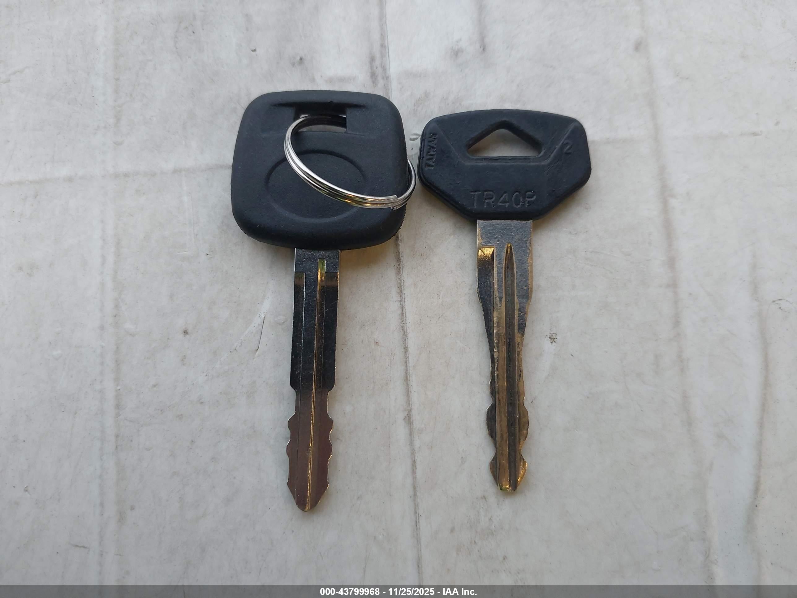 TOYOTA PICKUP image 11