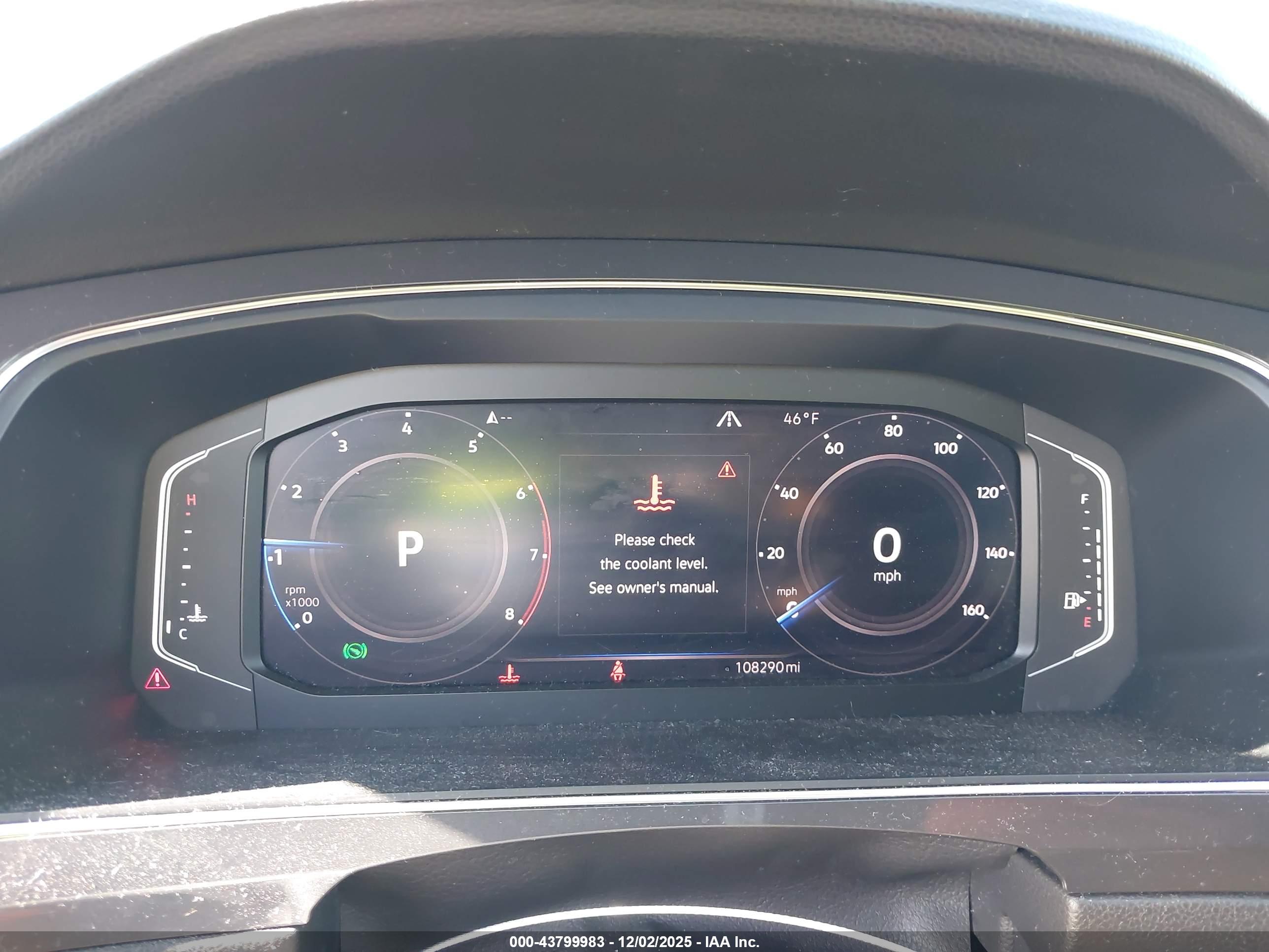 VOLKSWAGEN TIGUAN image 7