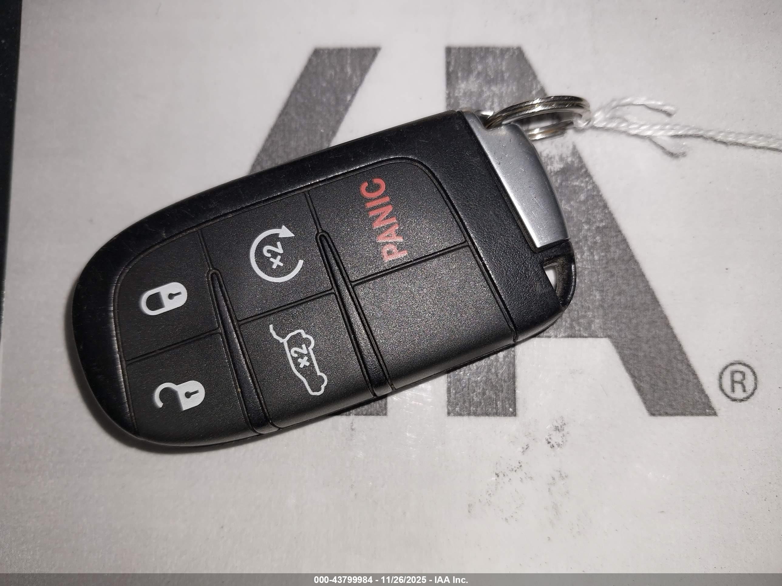 JEEP GRAND image 11