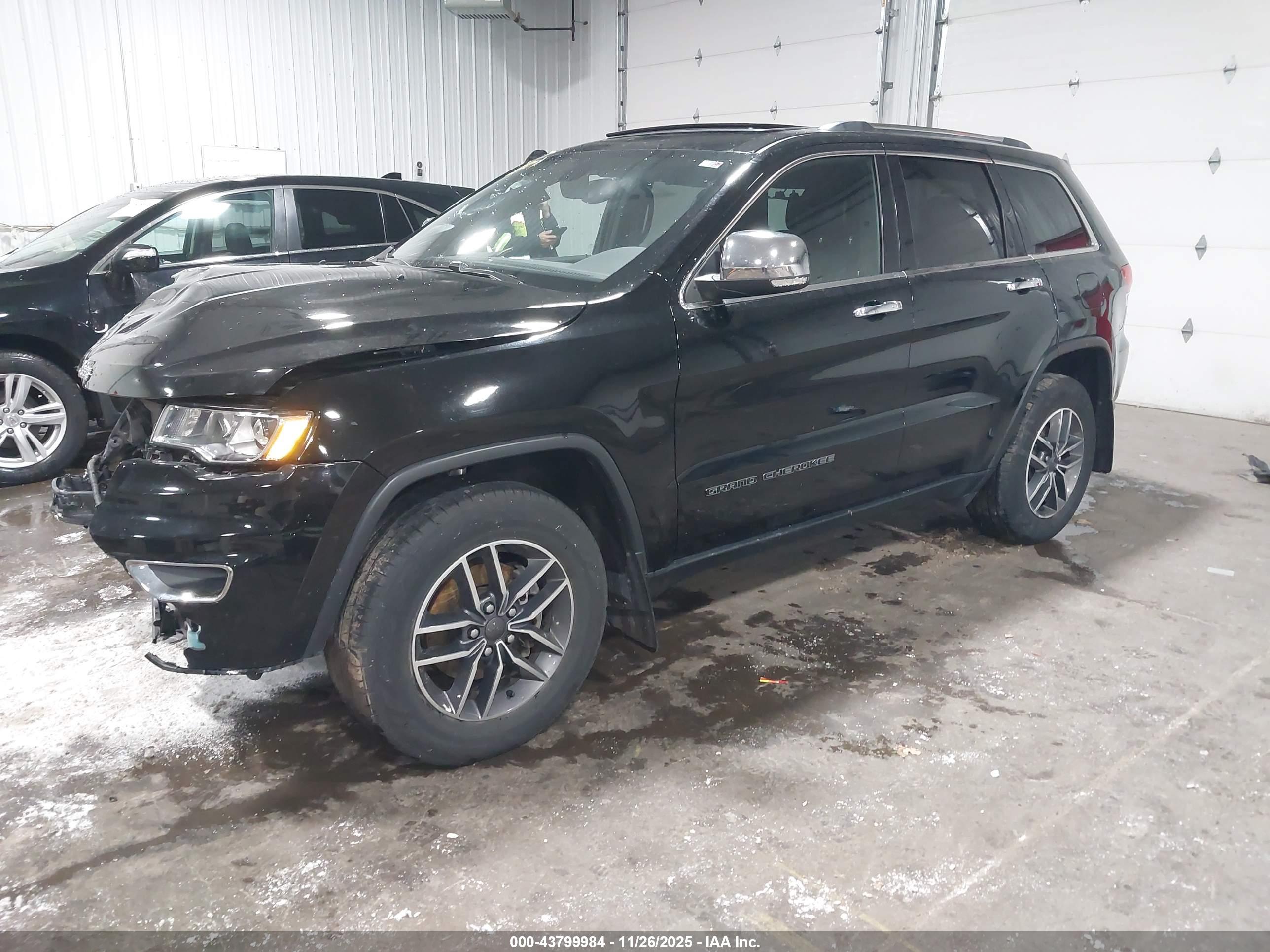 JEEP GRAND image 2