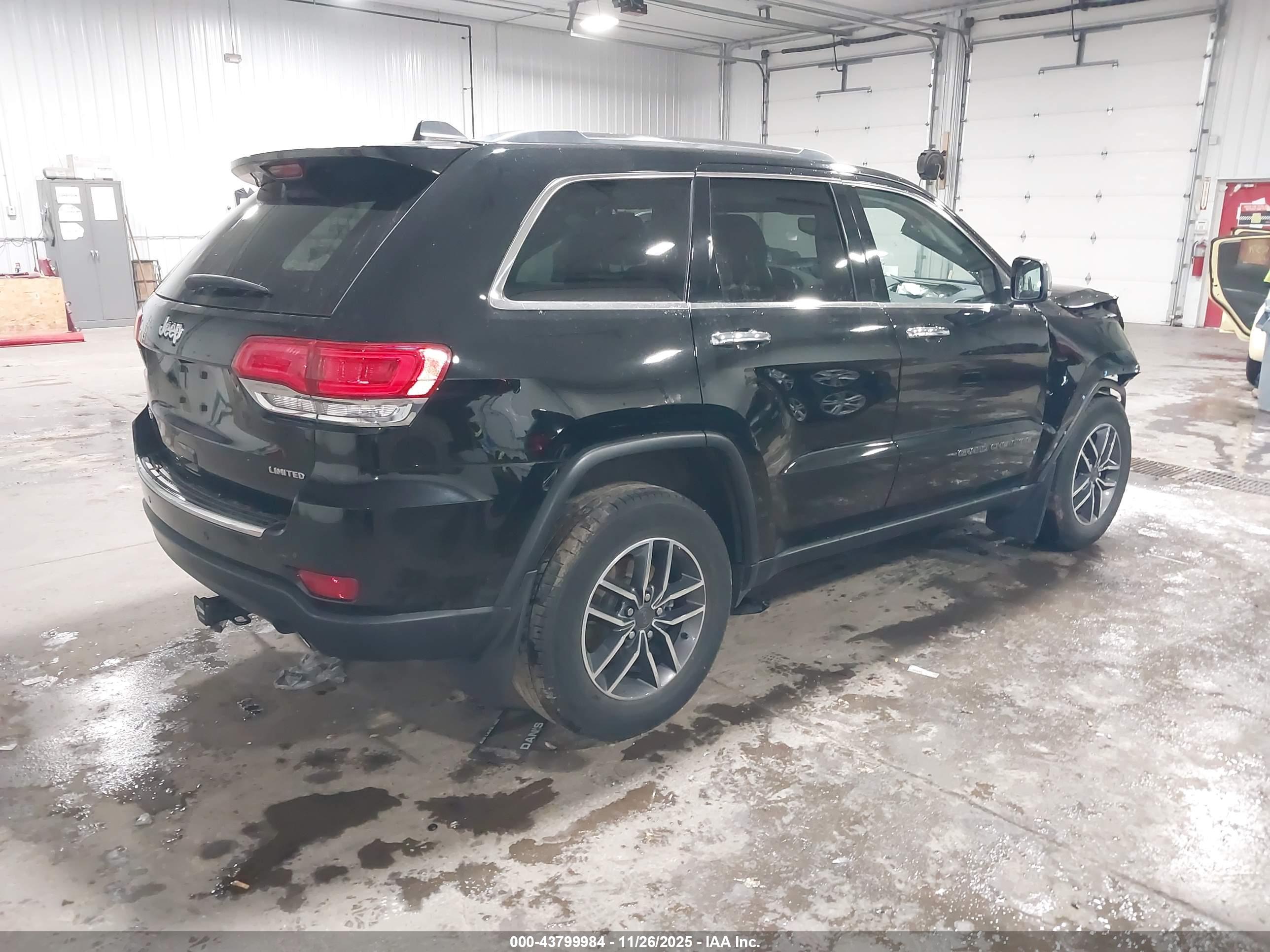JEEP GRAND image 4