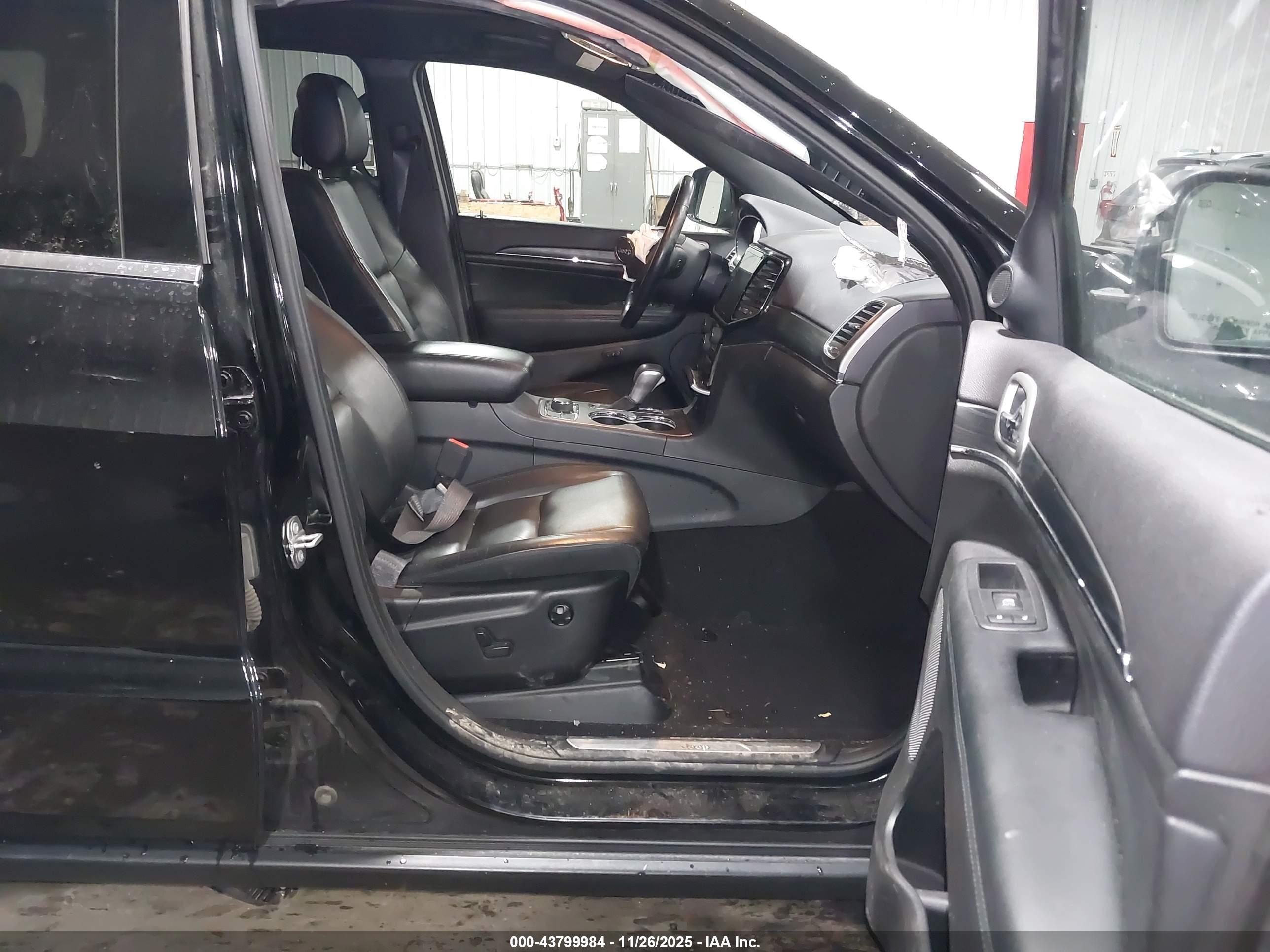 JEEP GRAND image 5
