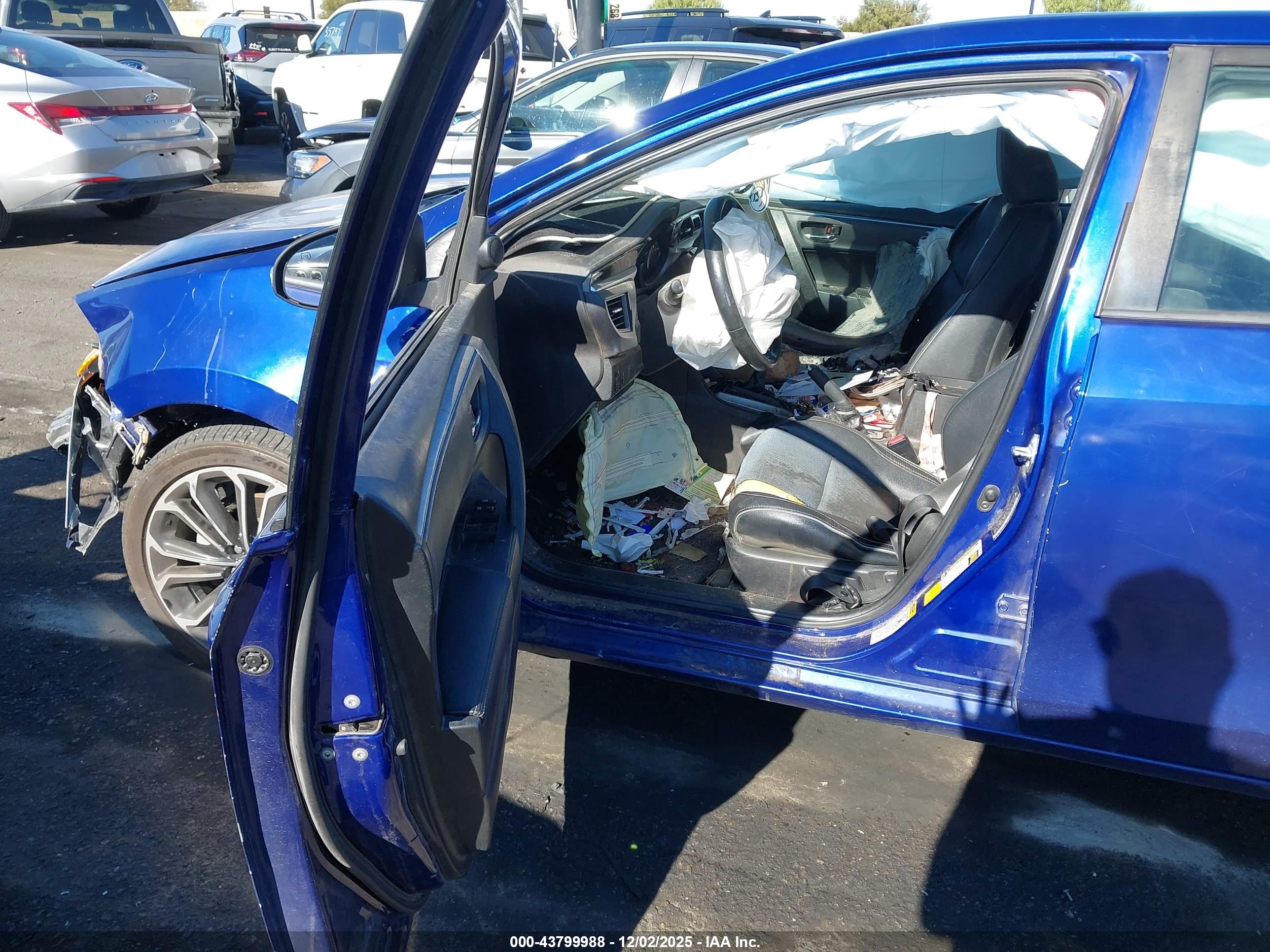 TOYOTA COROLLA image 5