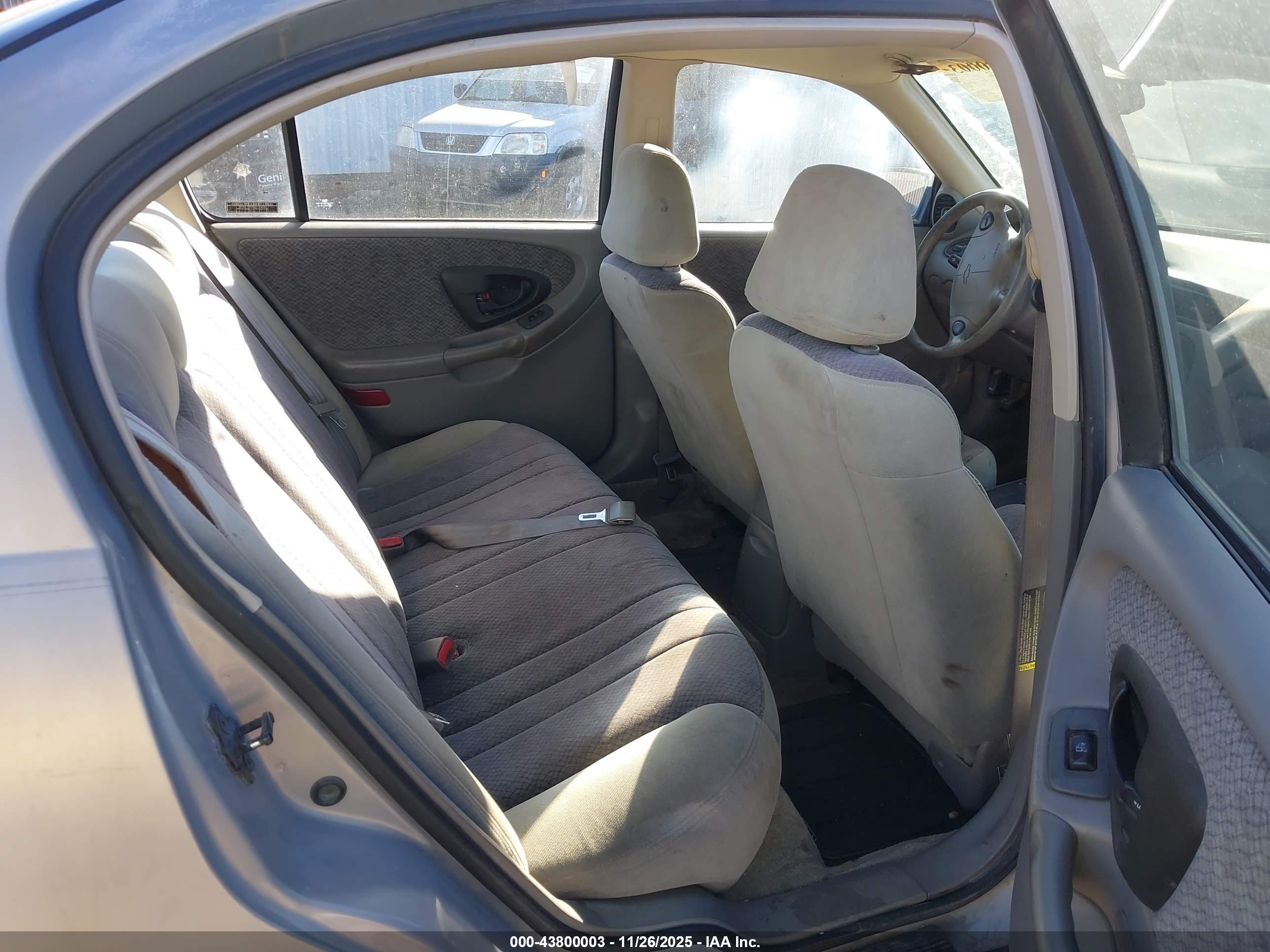 CHEVROLET MALIBU image 8
