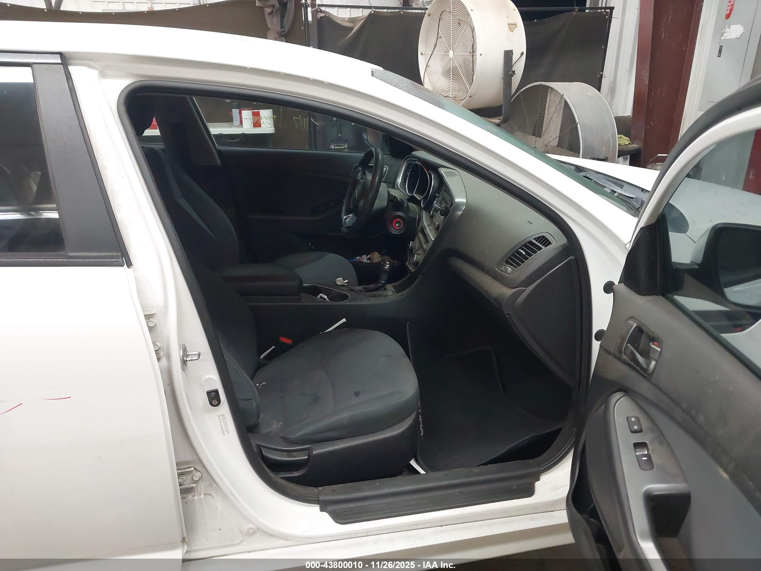 KIA OPTIMA image 5