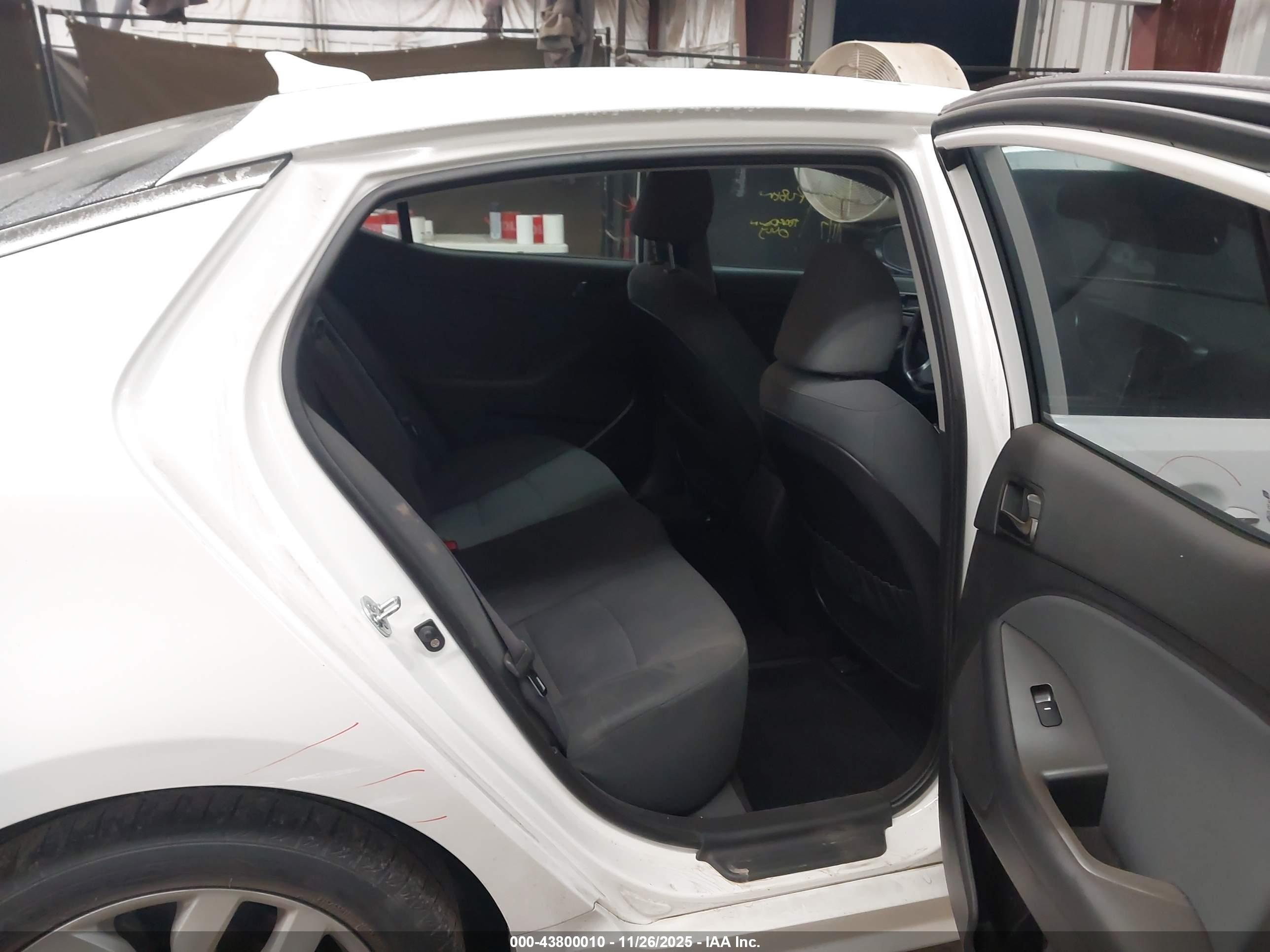 KIA OPTIMA image 8