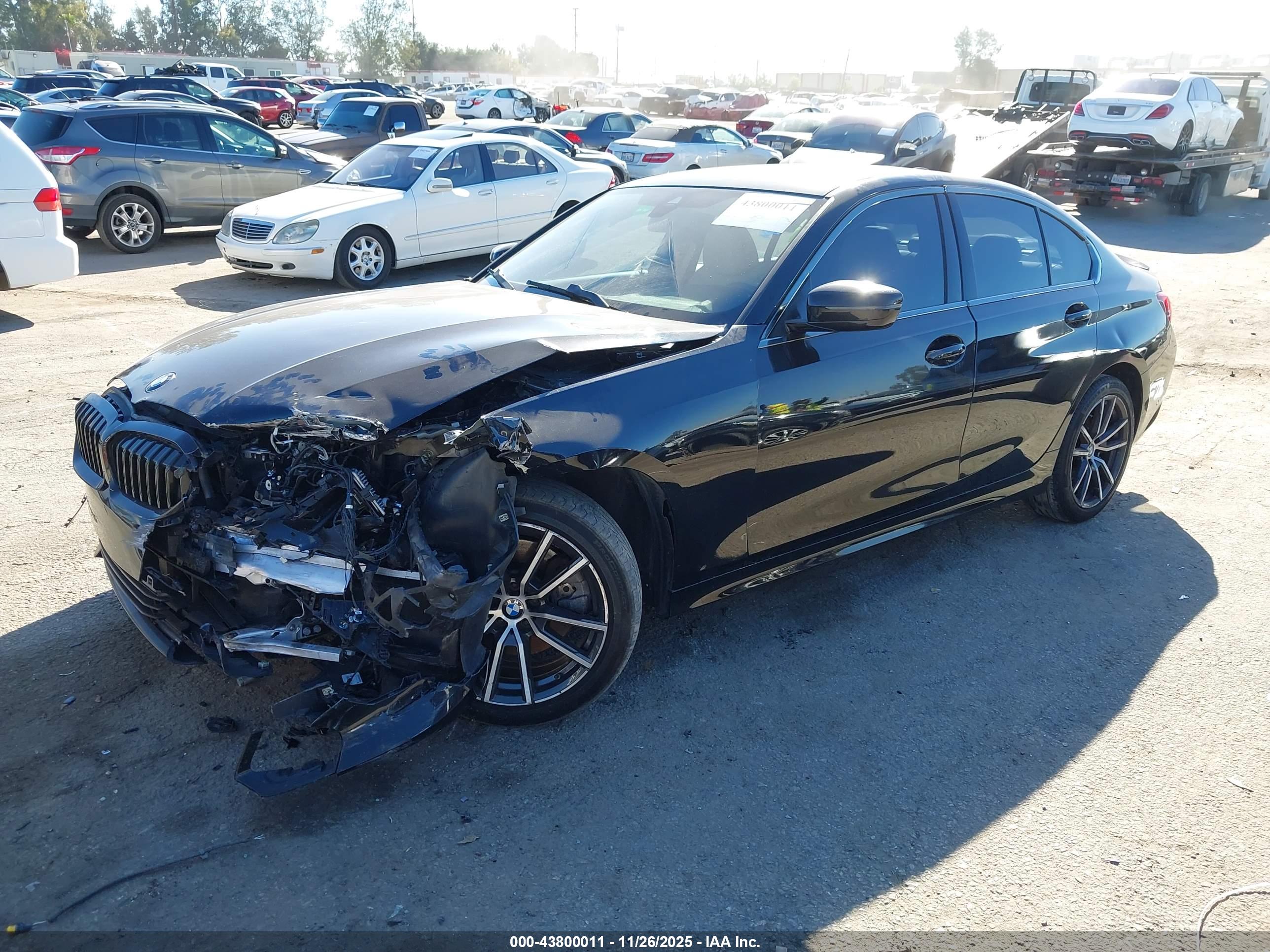 BMW 330I image 2