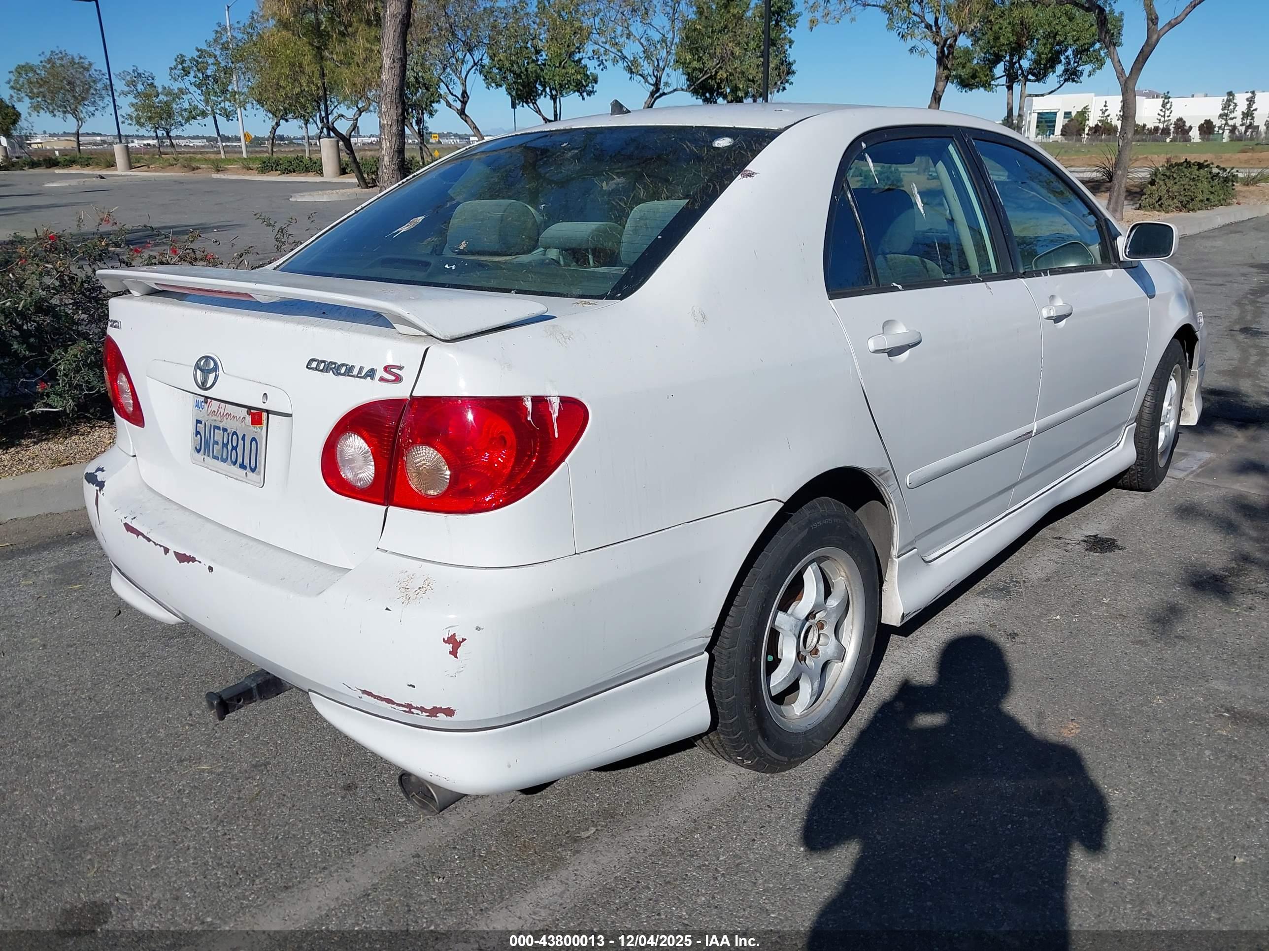 TOYOTA COROLLA image 4