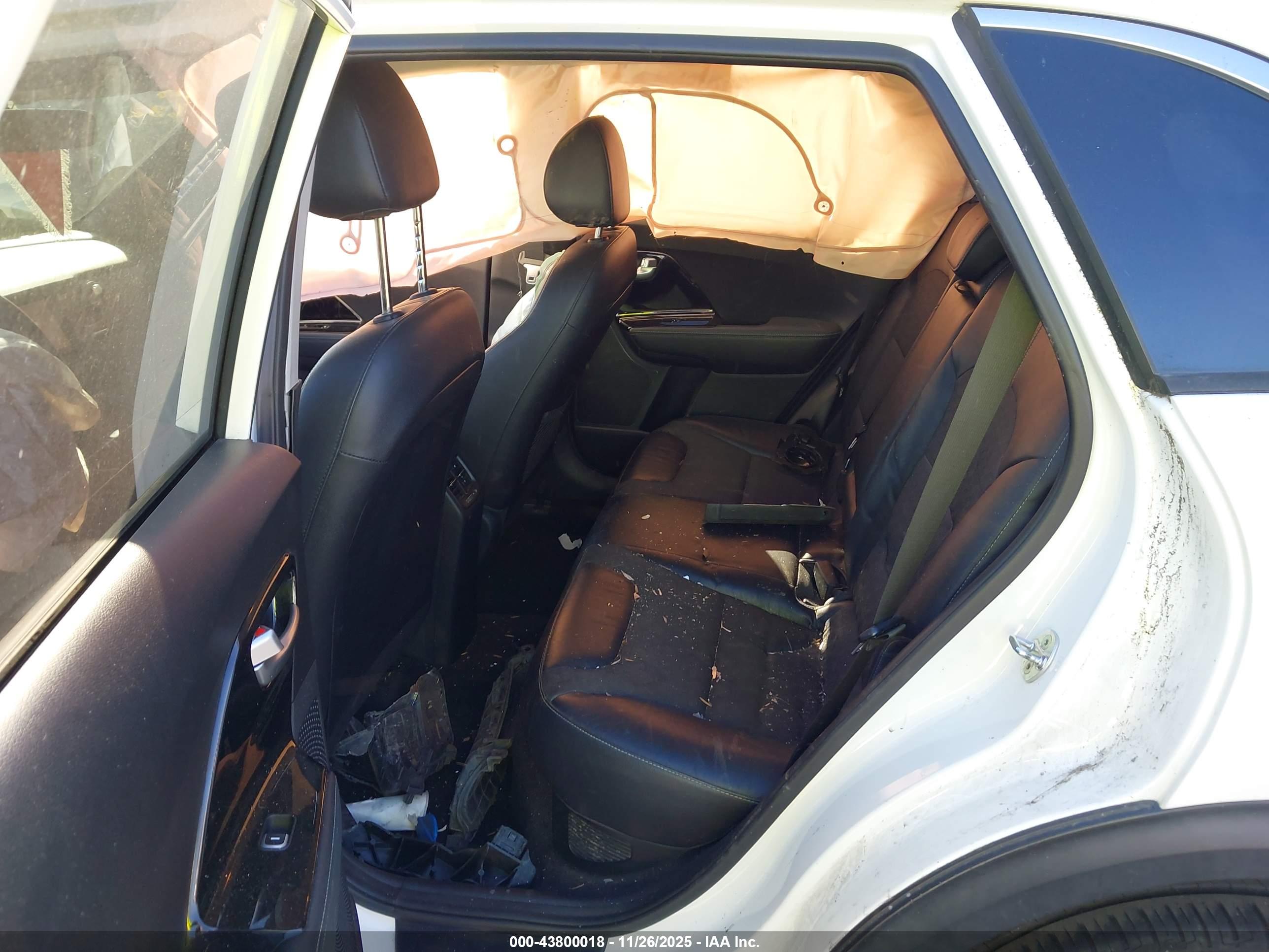 KIA NIRO image 8