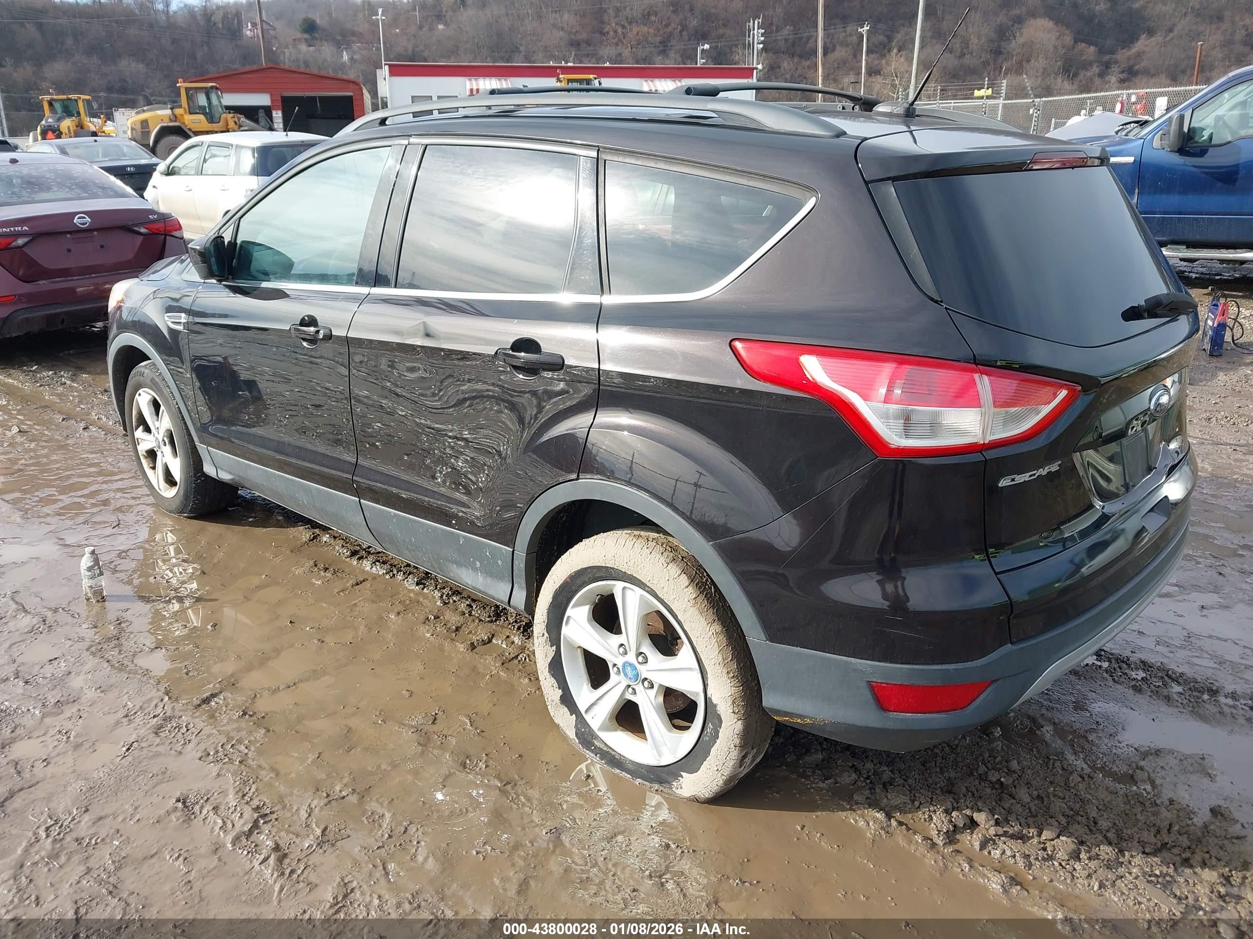 FORD ESCAPE image 3