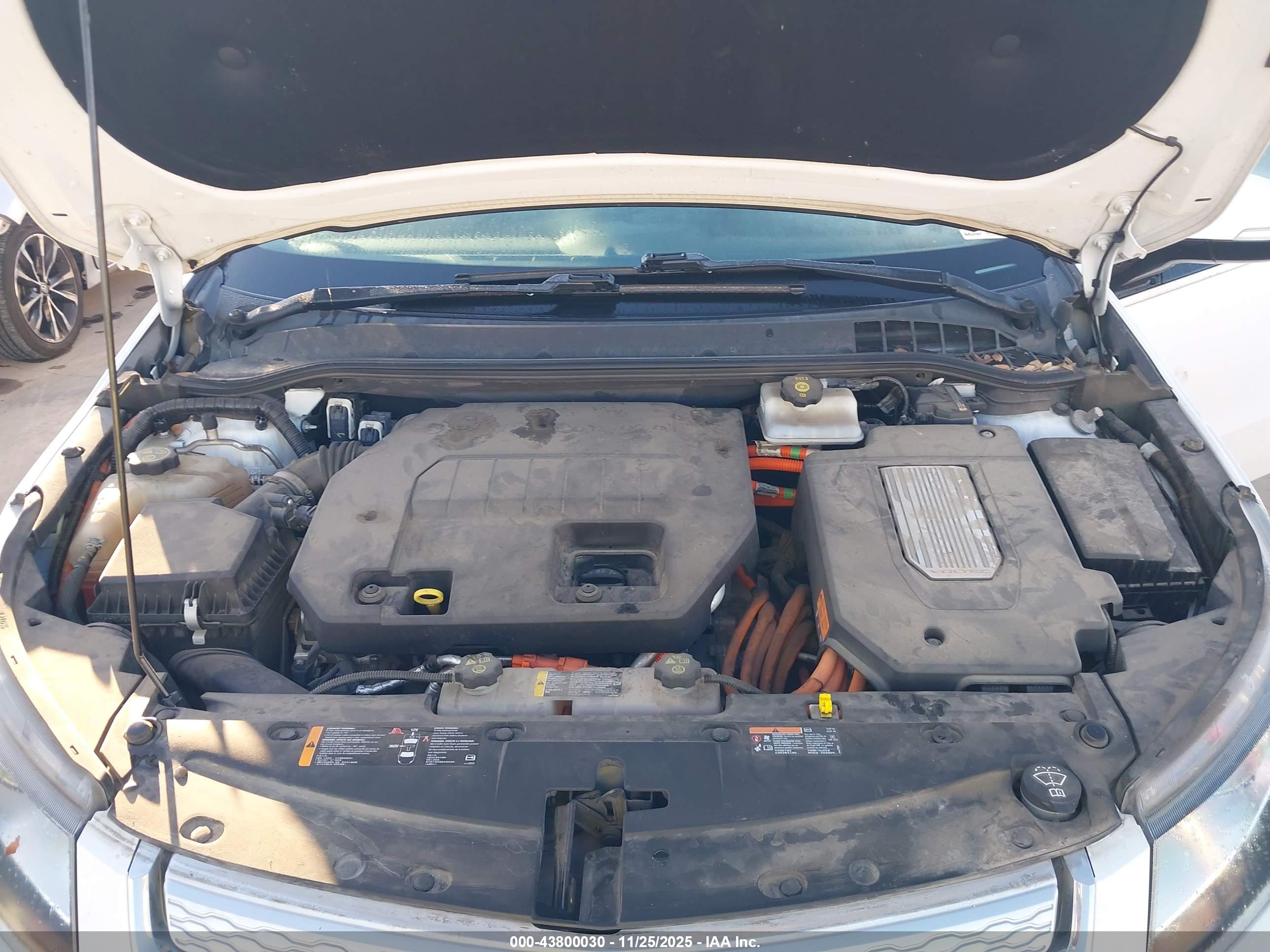 CHEVROLET VOLT image 10