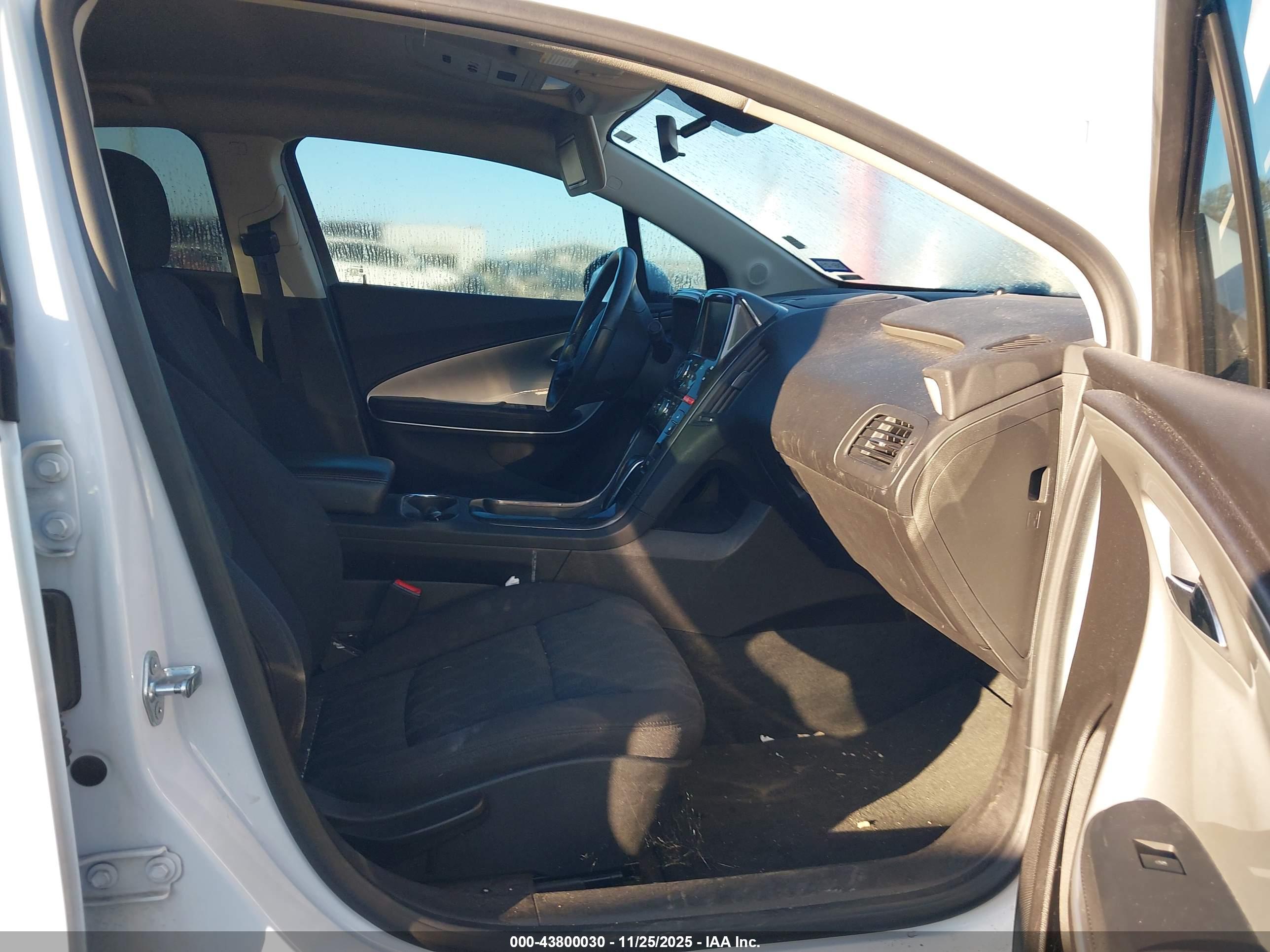 CHEVROLET VOLT image 5