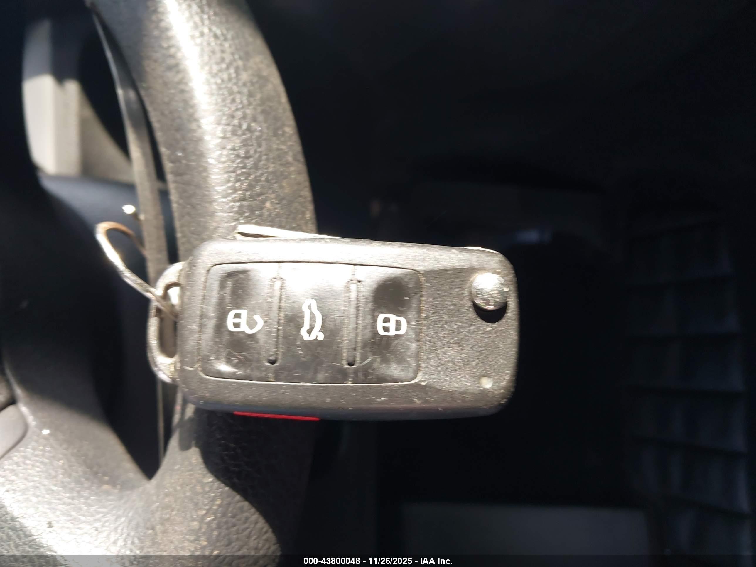 VOLKSWAGEN GOLF image 11