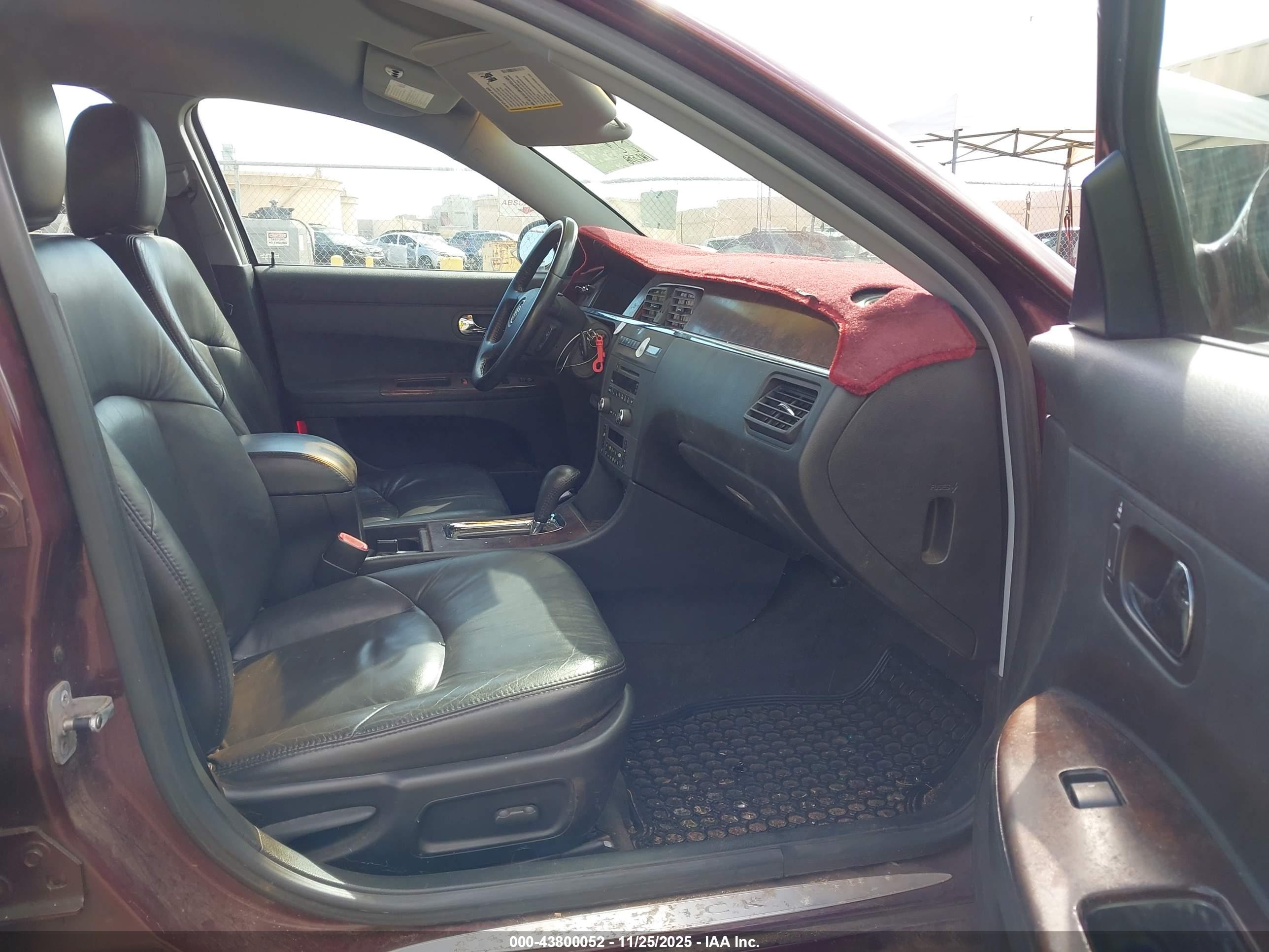 BUICK LACROSSE image 5