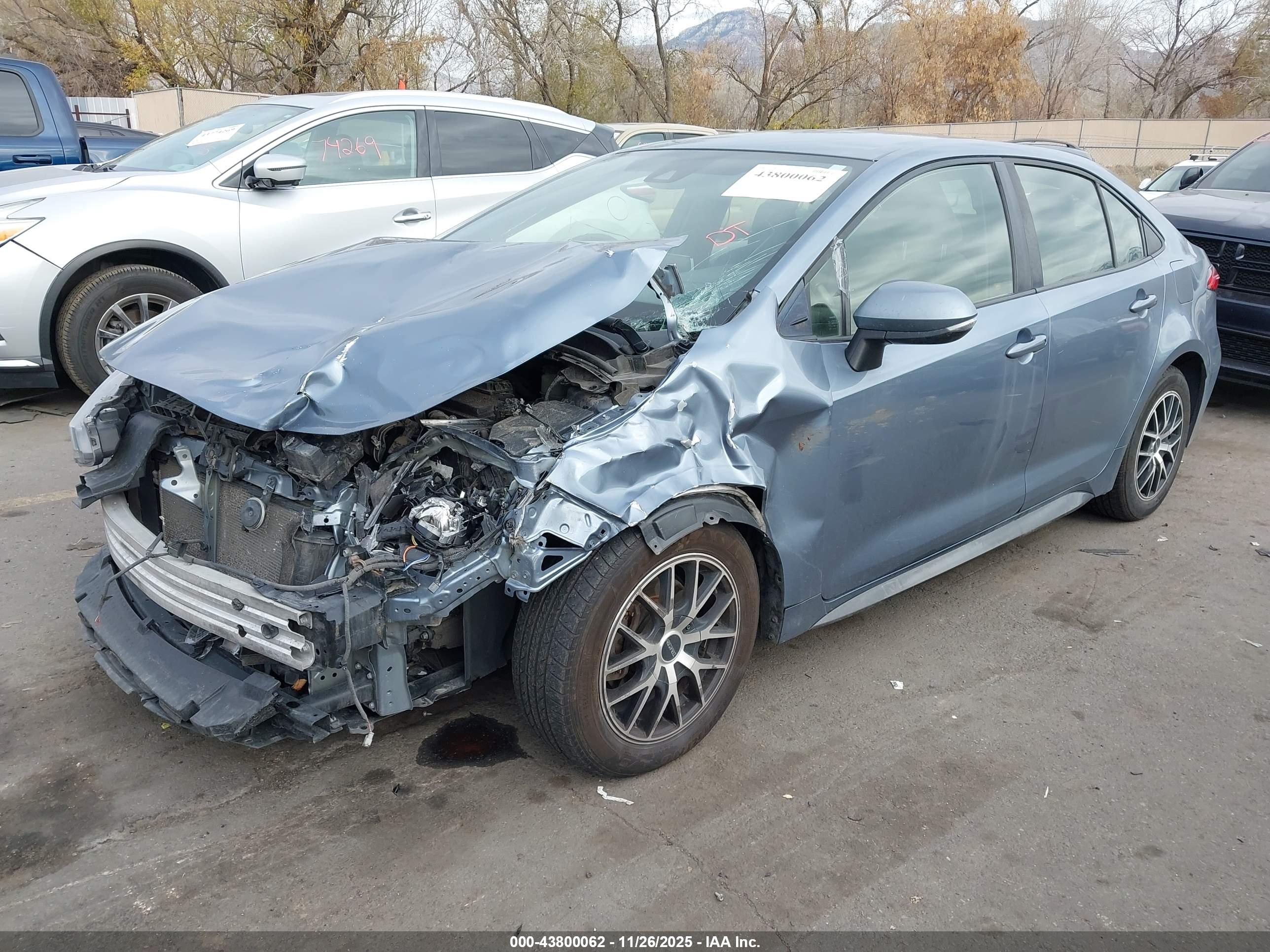 TOYOTA COROLLA image 2