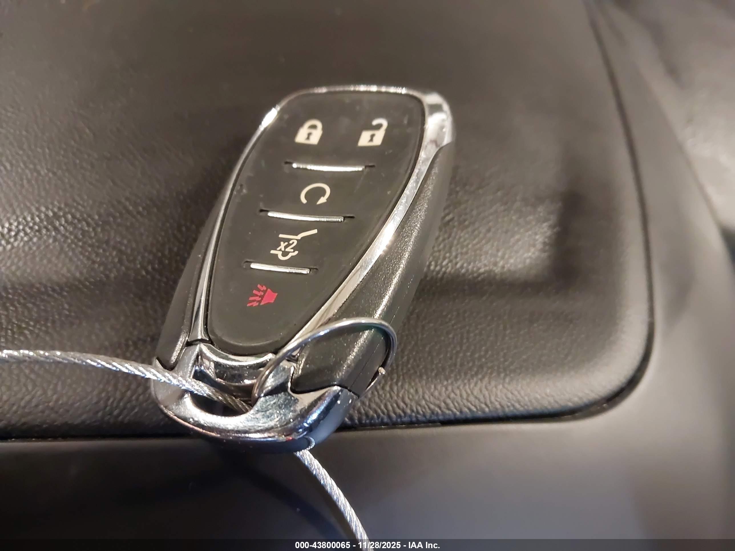 CHEVROLET EQUINOX image 11
